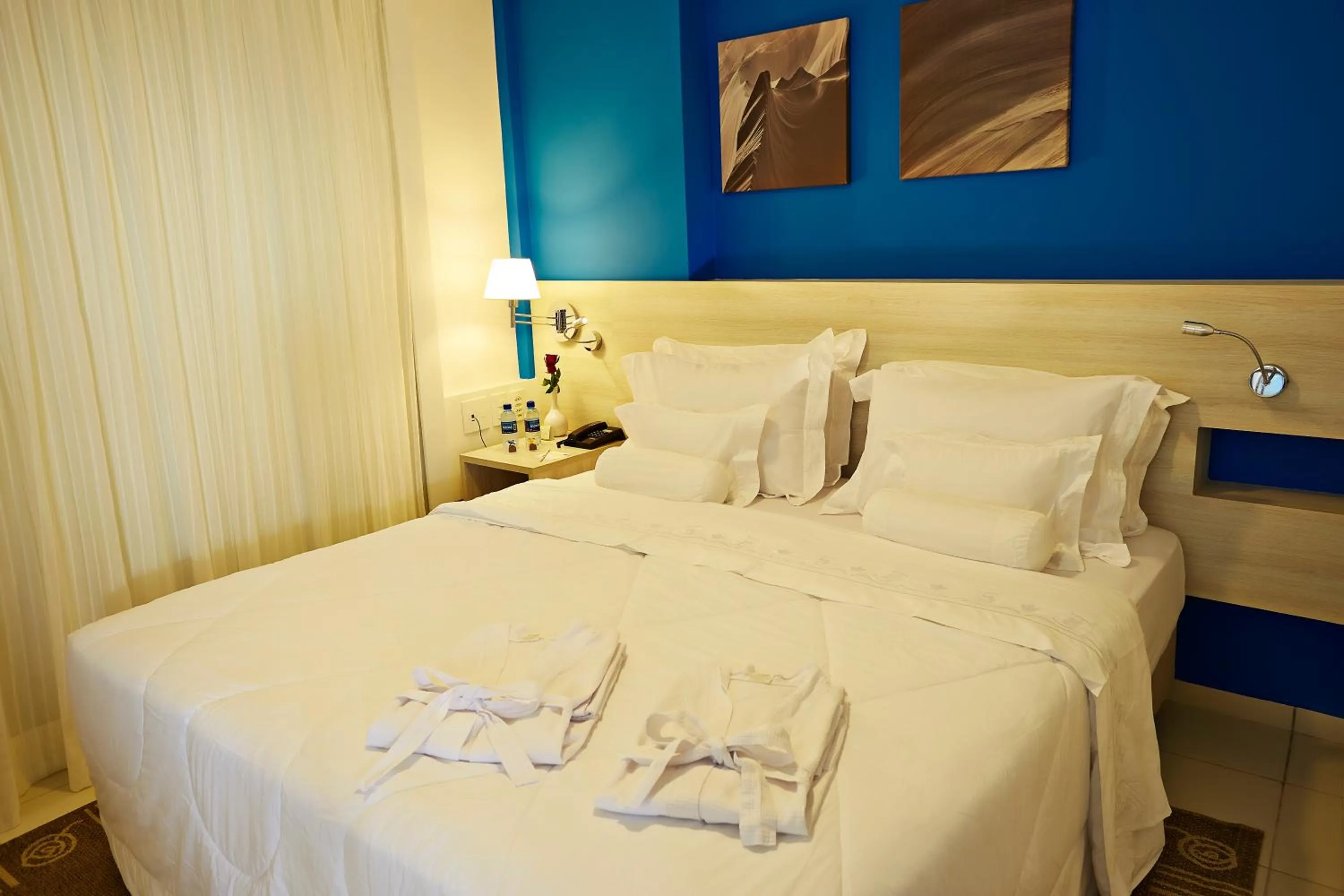 Bedroom, Bed in Comfort Hotel & Suites Natal