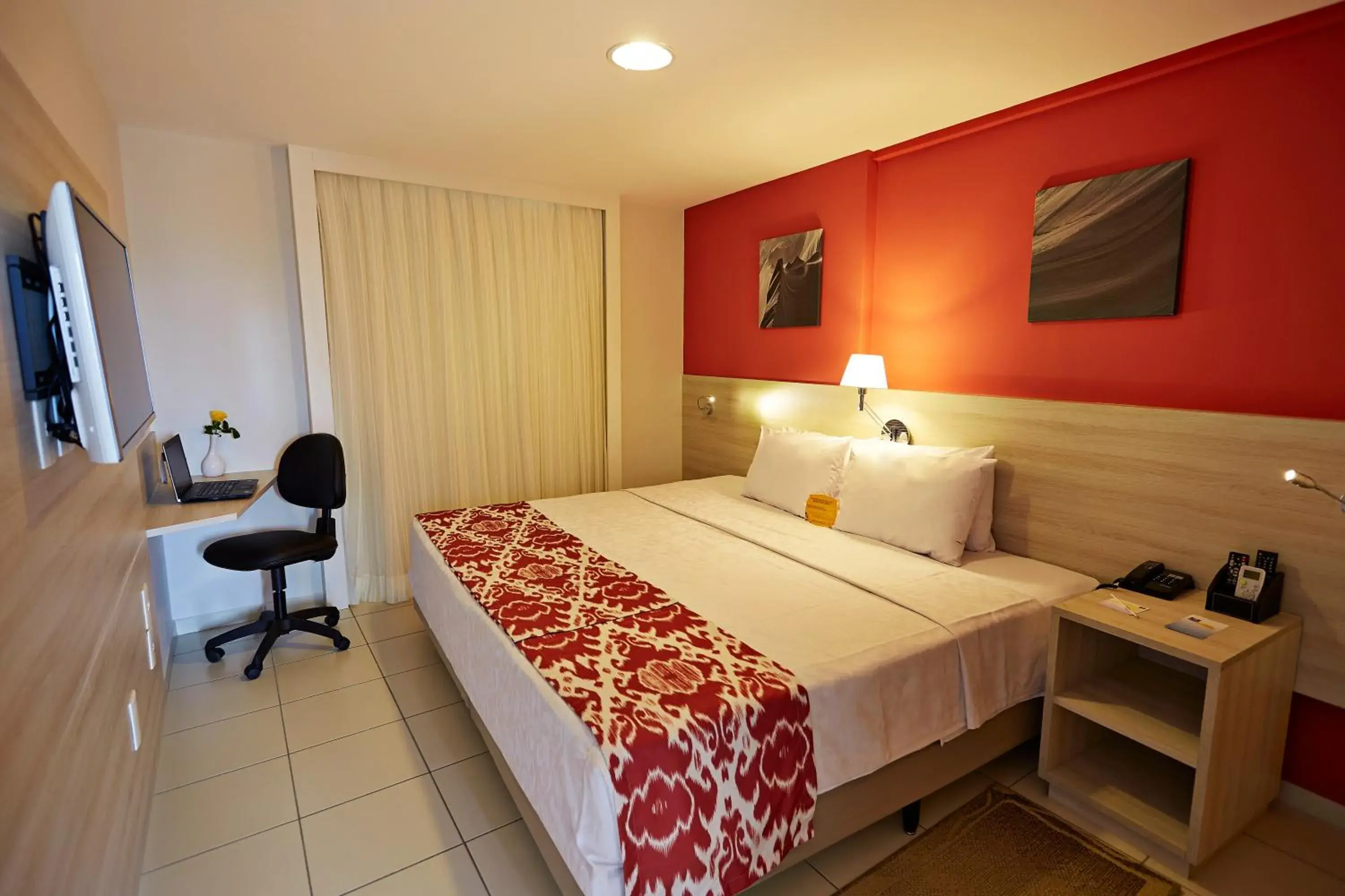Bedroom, Bed in Comfort Hotel & Suites Natal Bedroom, Bed in Comfort Hotel & Suites Natal