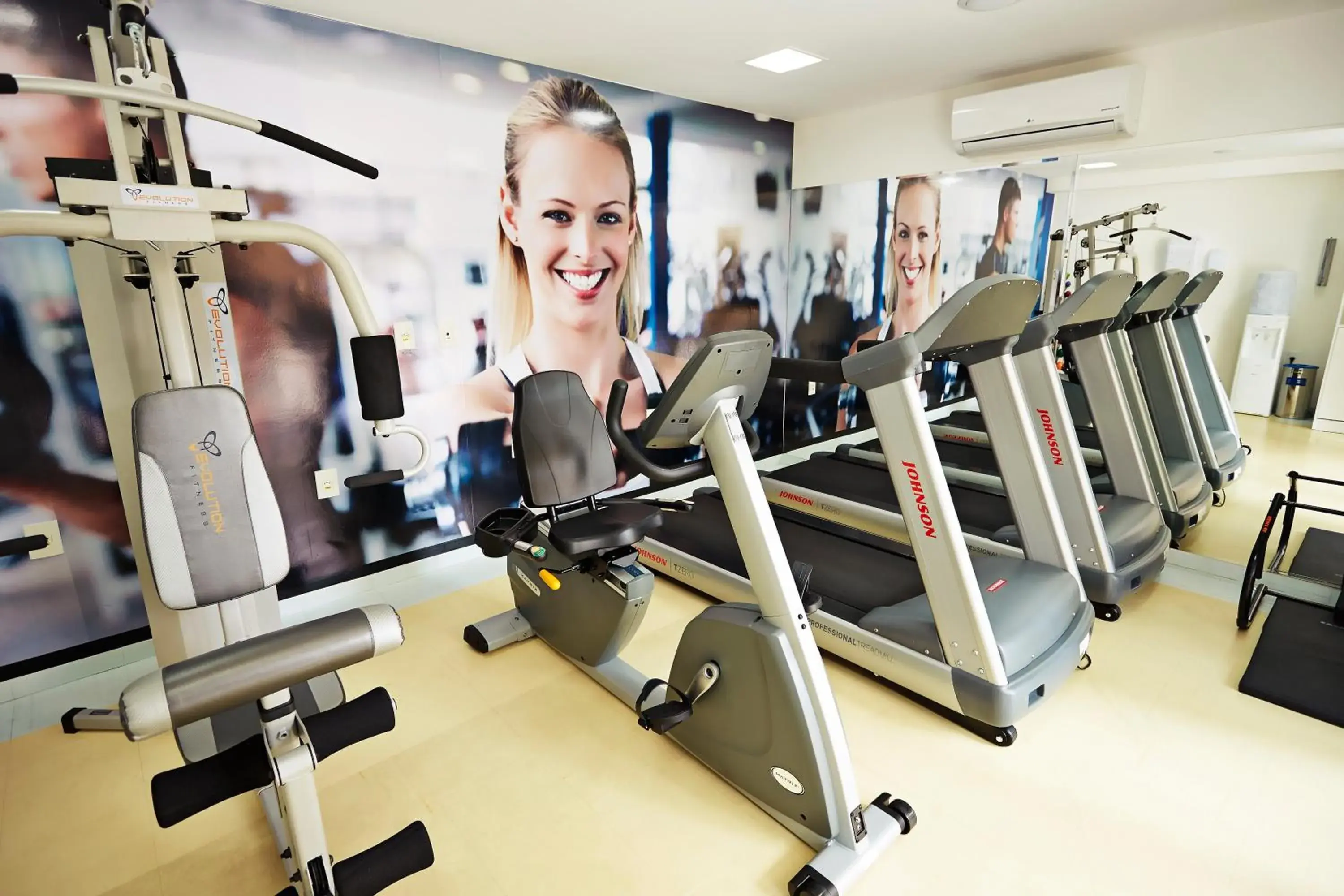 Fitness centre/facilities in Comfort Hotel & Suites Natal Fitness centre/facilities in Comfort Hotel & Suites Natal