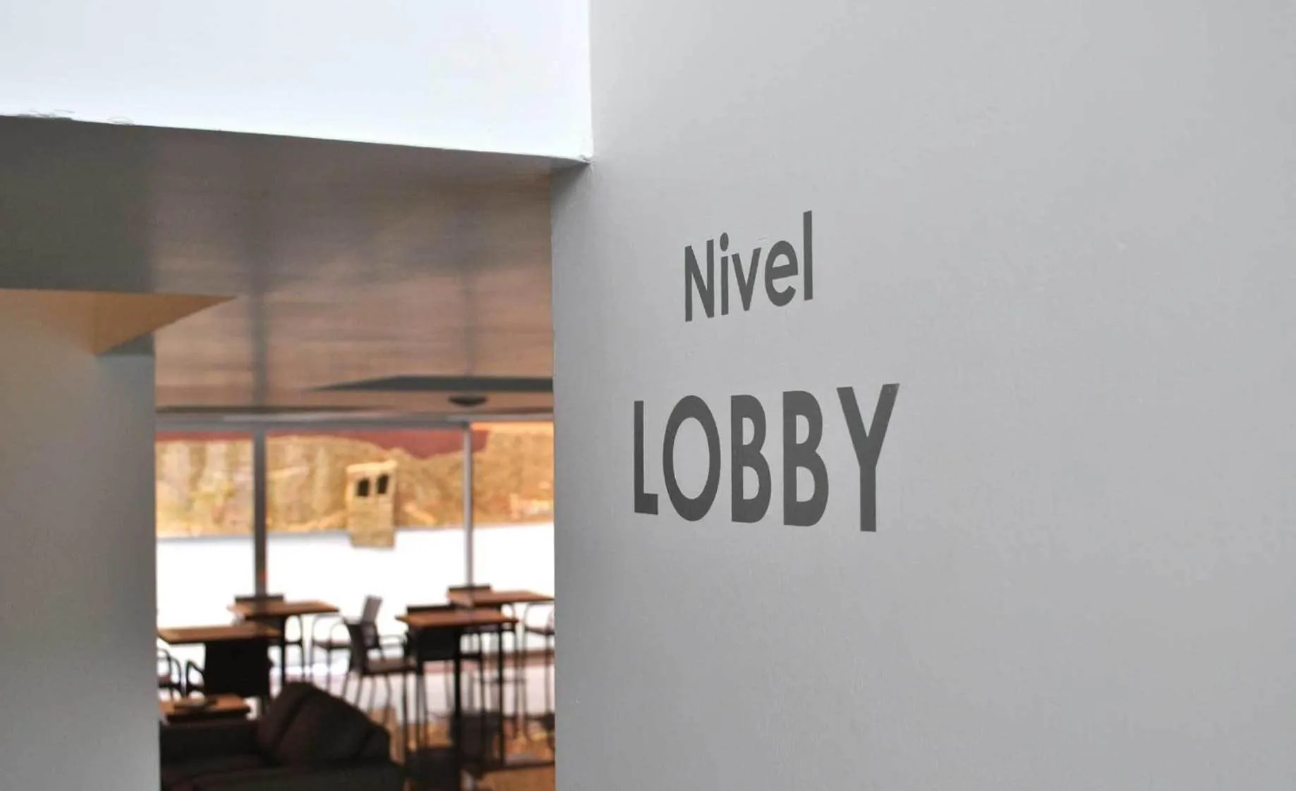 Logo/Certificate/Sign in Hotel y Tú Expo