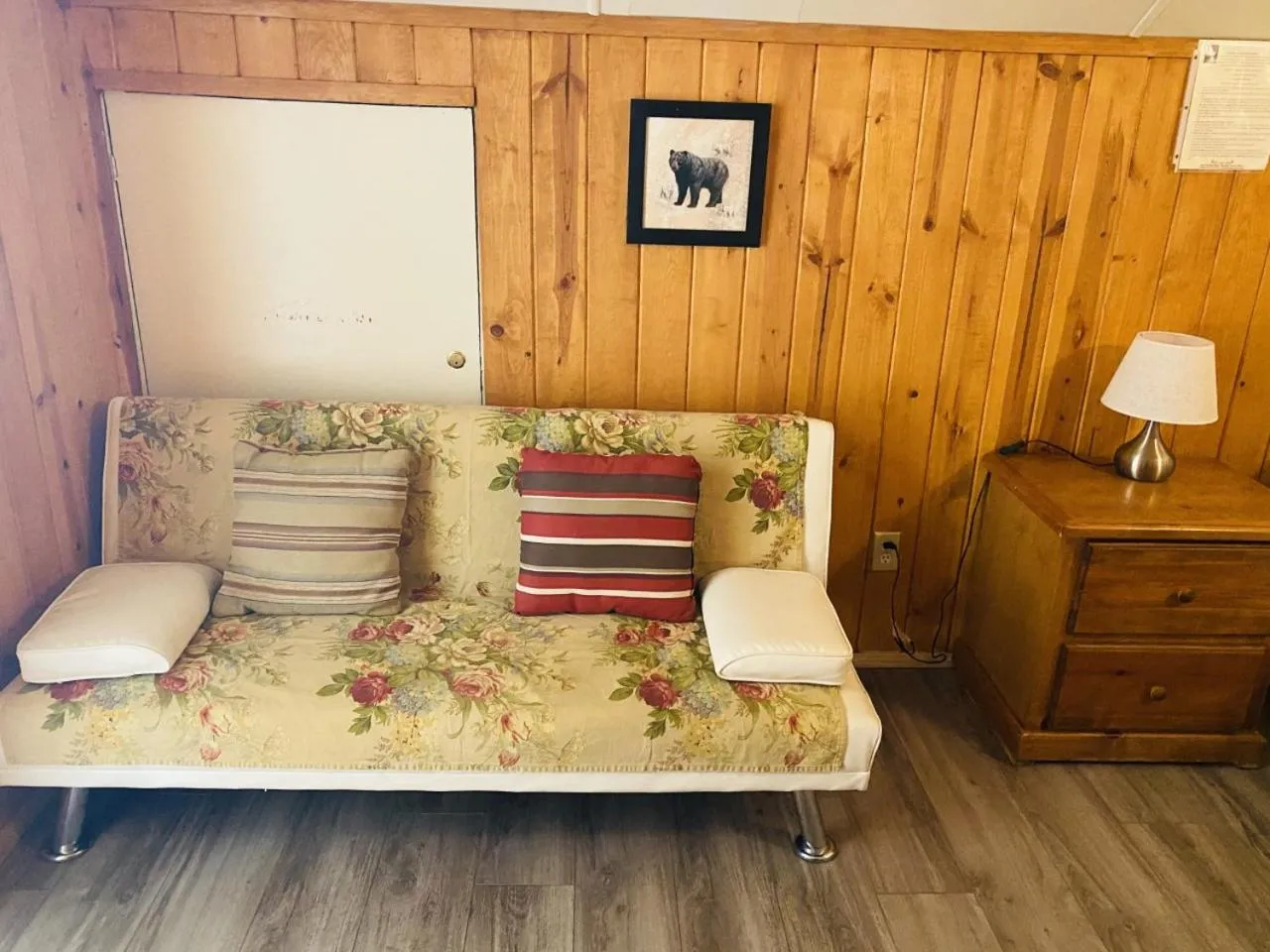 Seating area in Bear Creek Resort