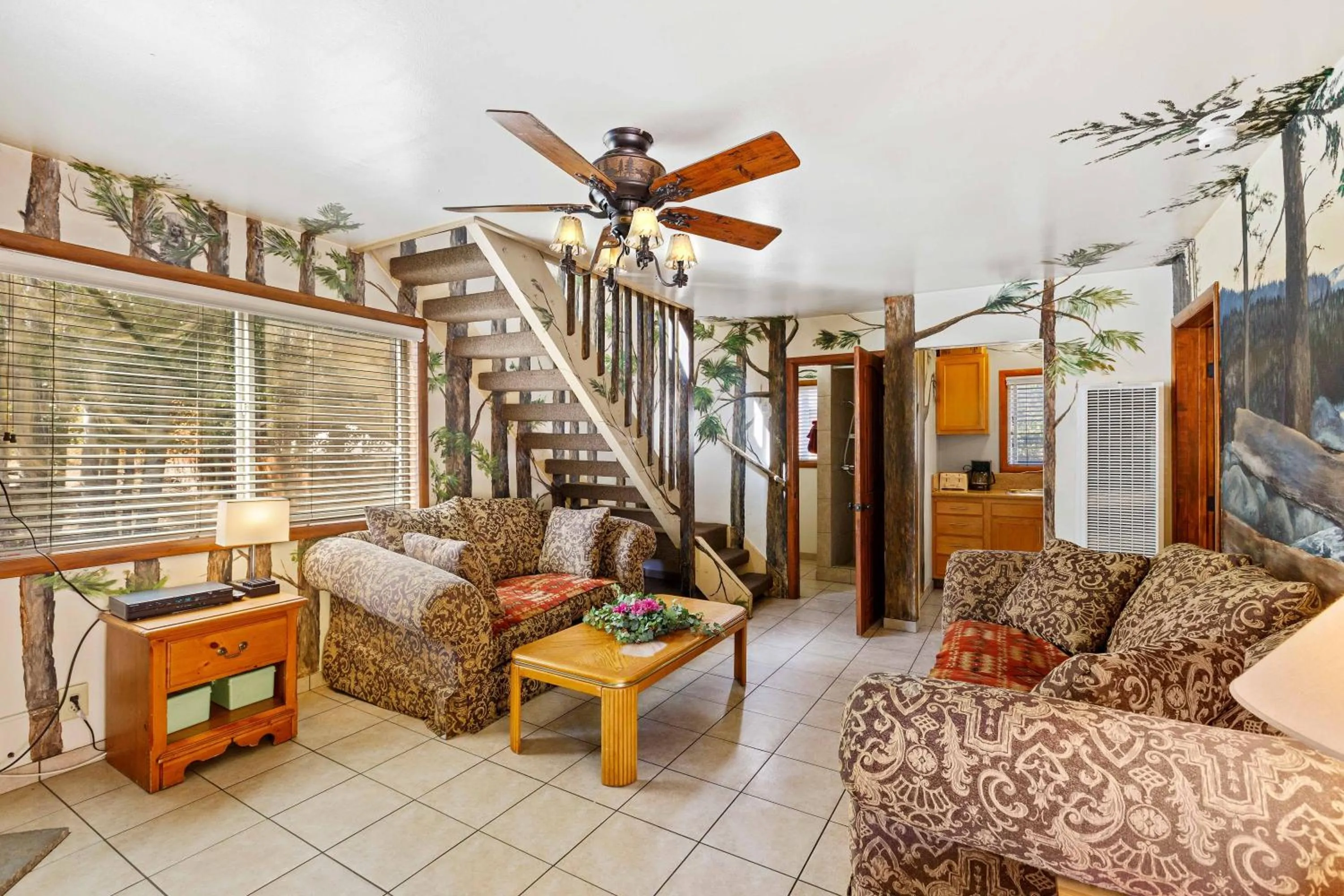 Living room in Bear Creek Resort