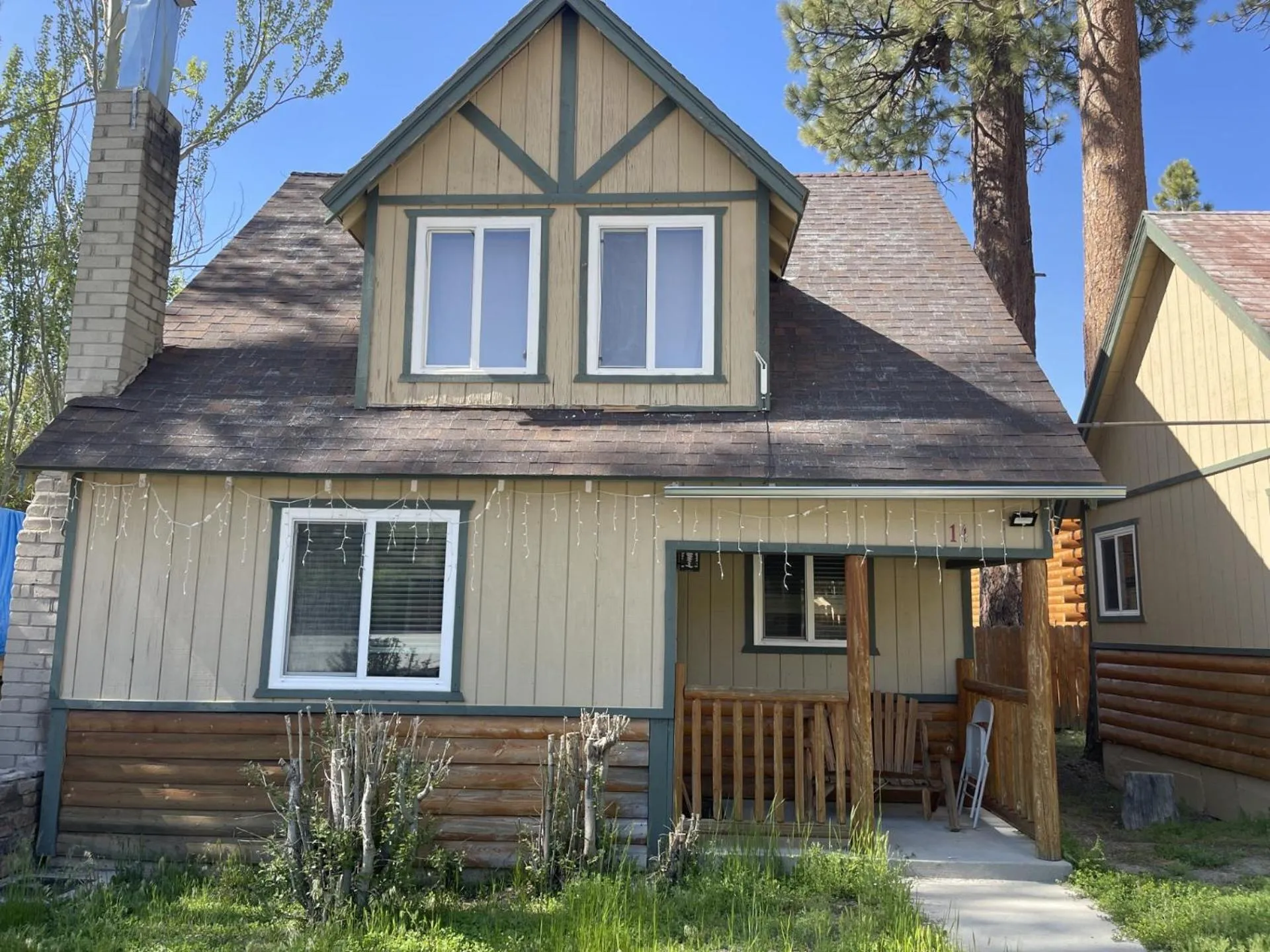 Property building in Bear Creek Resort