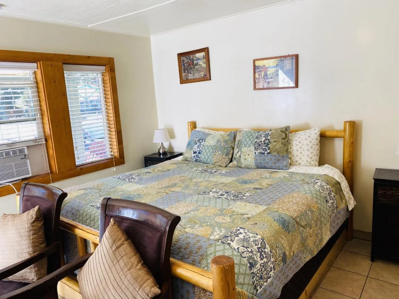 Bed in Bear Creek Resort