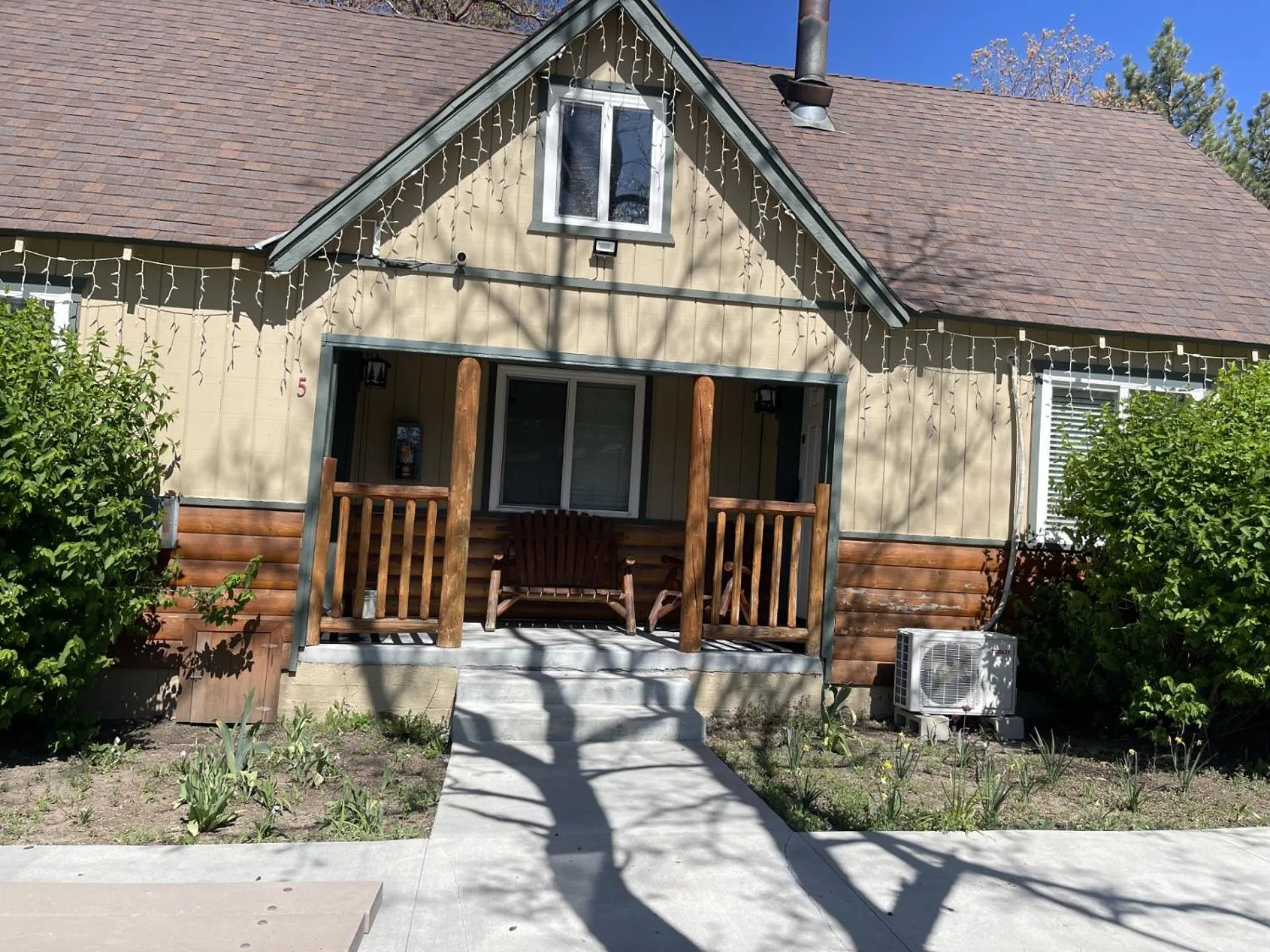 Property building in Bear Creek Resort