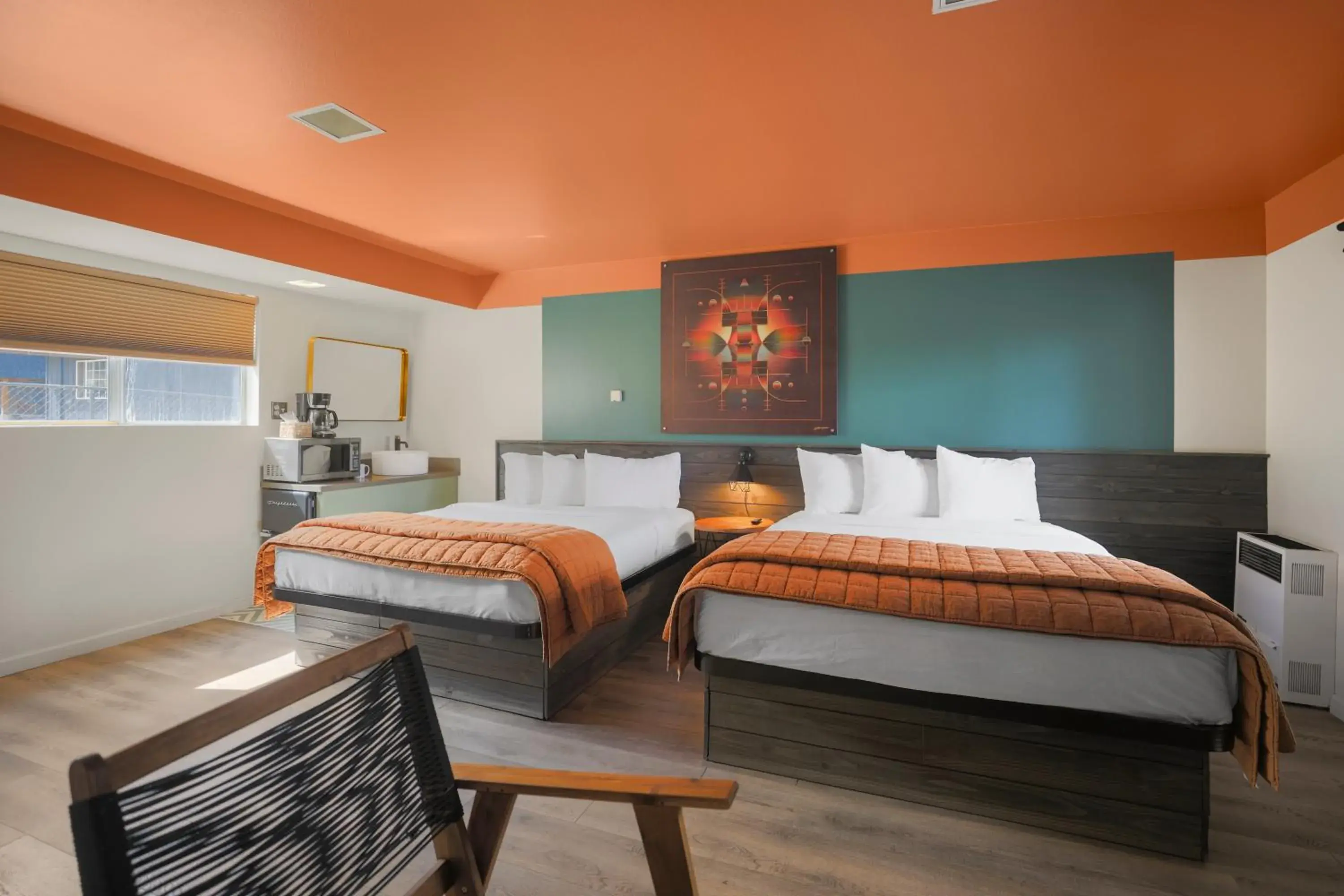 Comfort Triple Room in Sessions Retreat & Hotel Comfort Triple Room in Sessions Retreat & Hotel