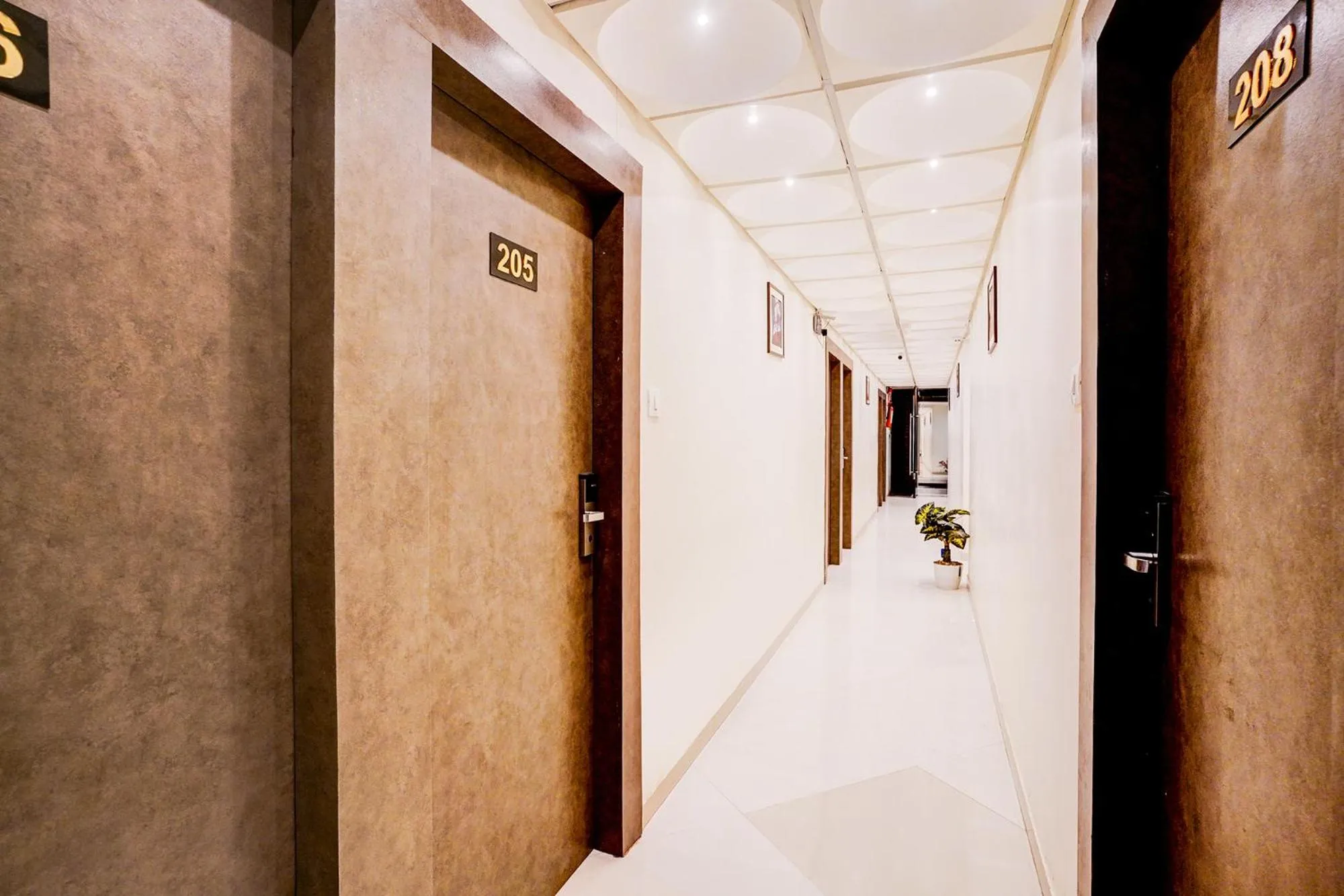 Lobby or reception in FabHotel Abrol Suites