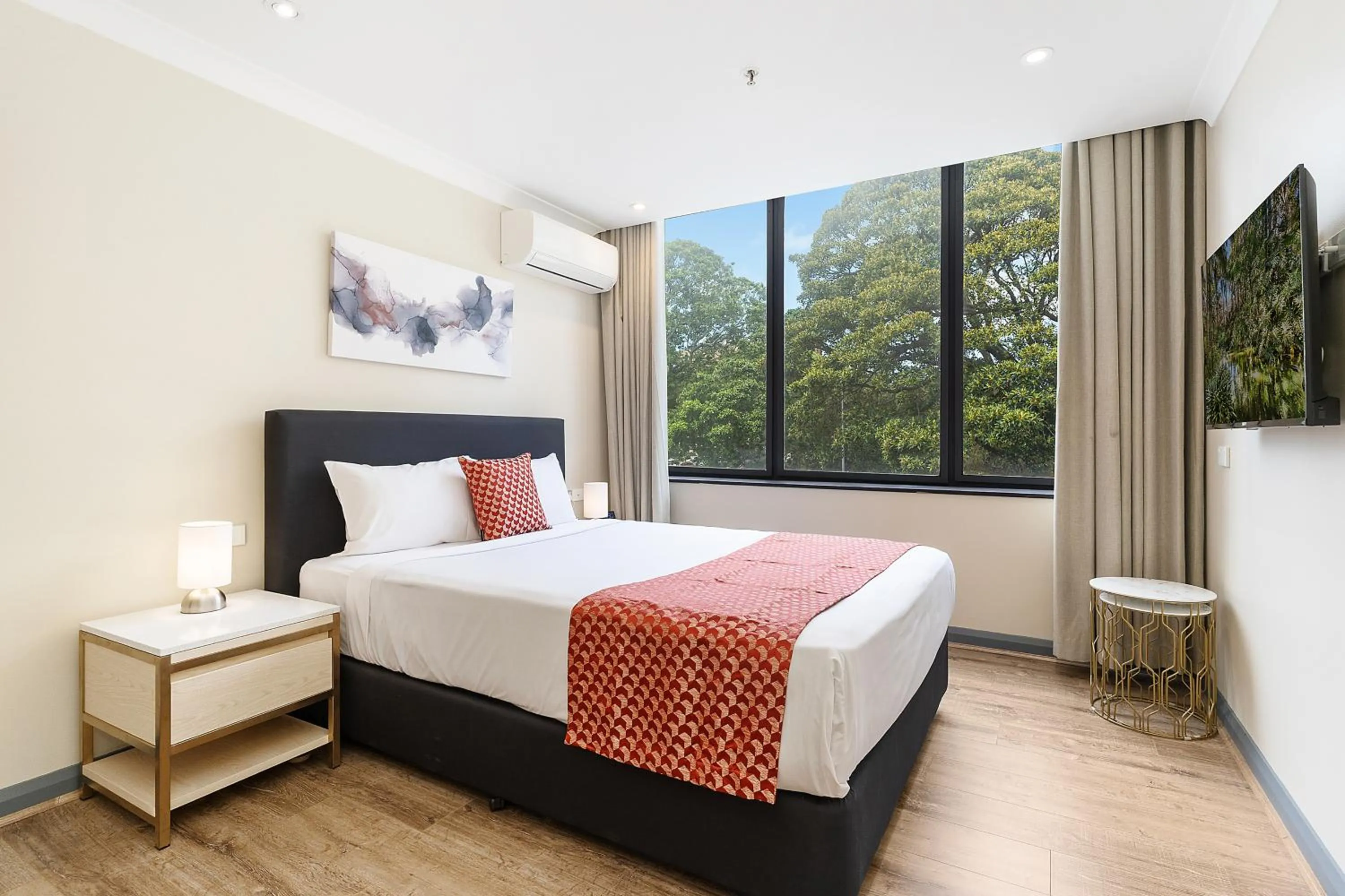 Bedroom, Bed in BreakFree on Broadway Sydney, an Accor Hotel