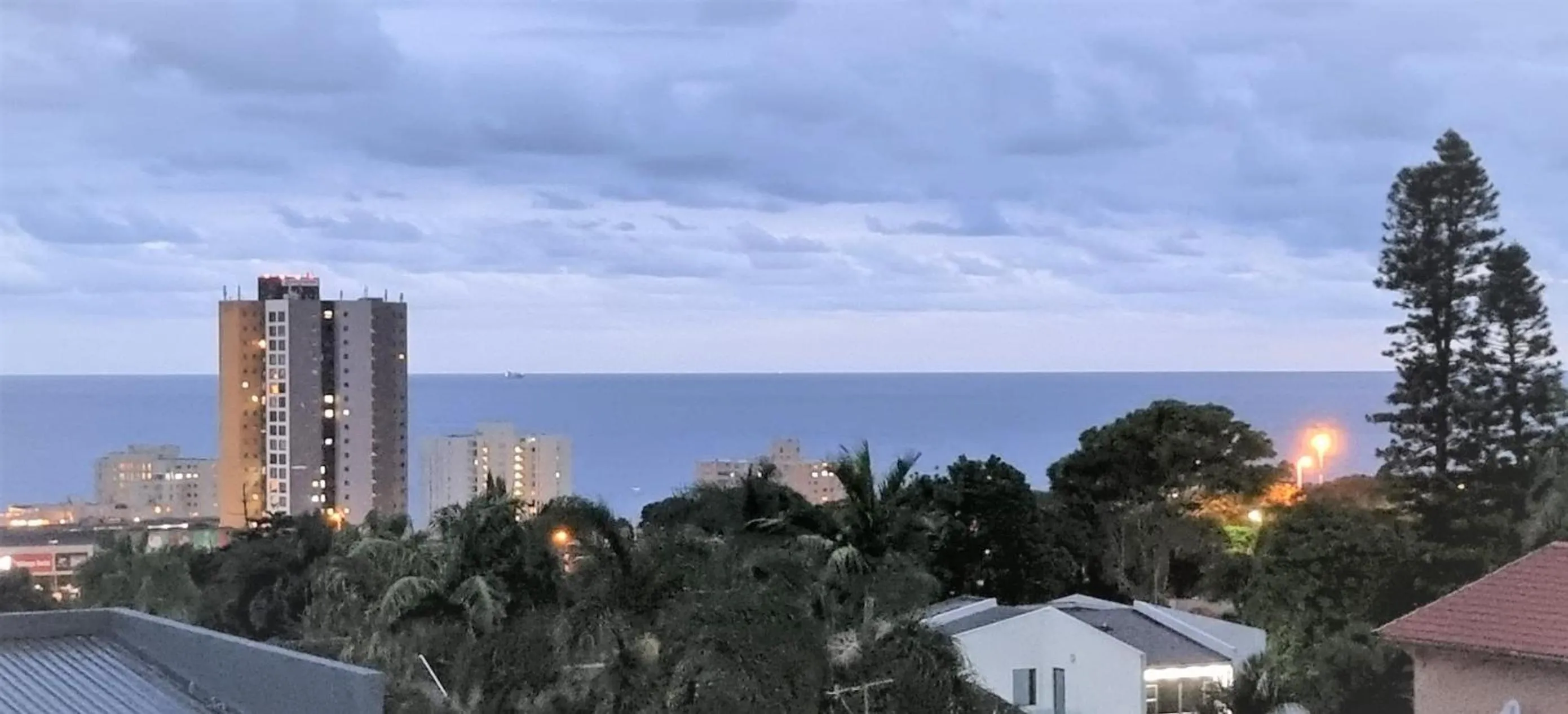 Sea view in Crooked Tree Cottage