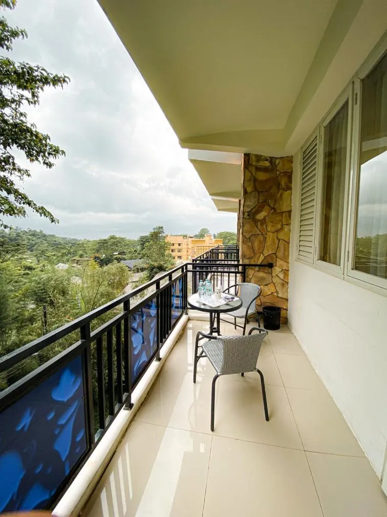 Transformer Center Hotel