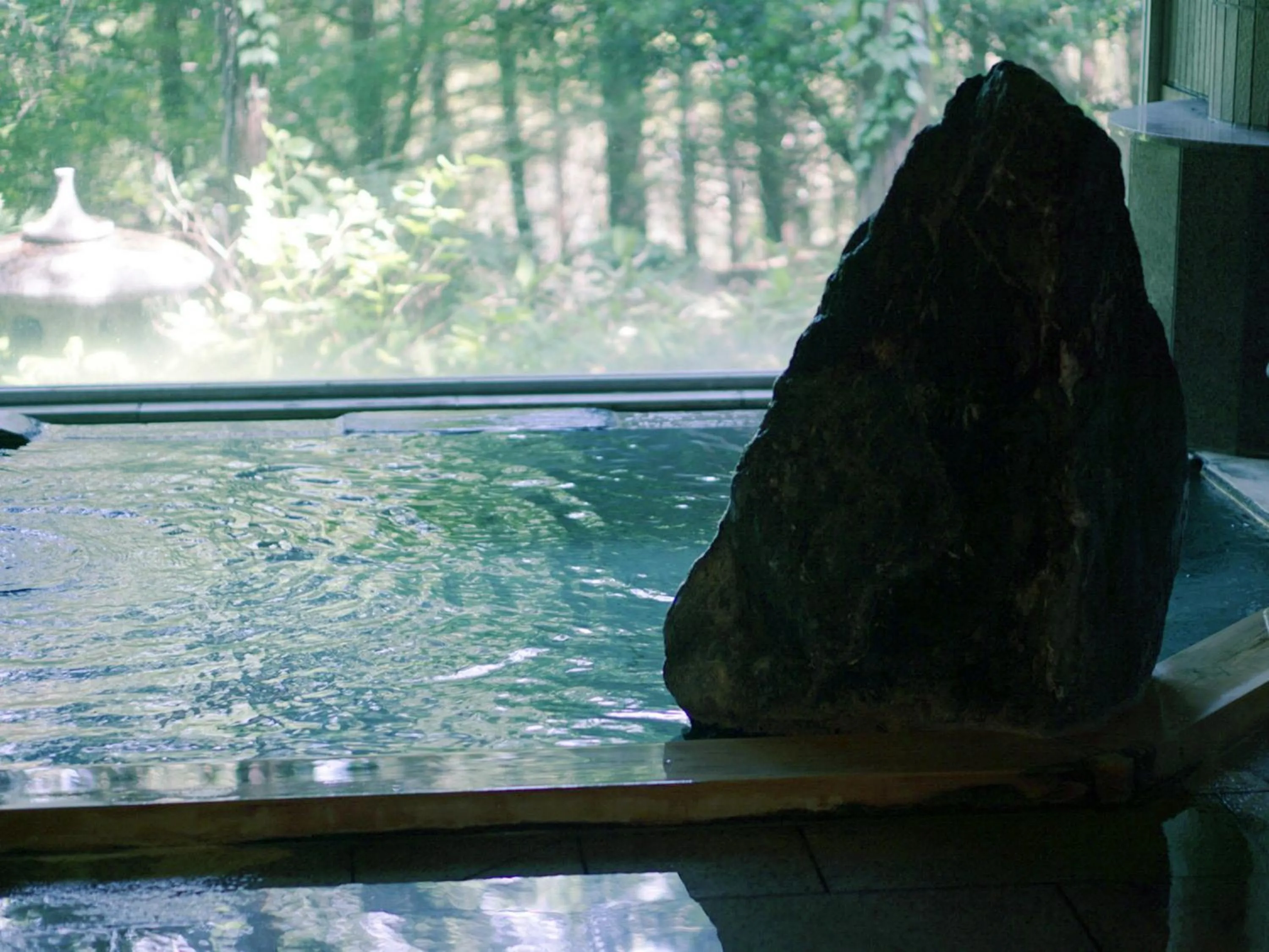 Hot Spring Bath in Momoyama