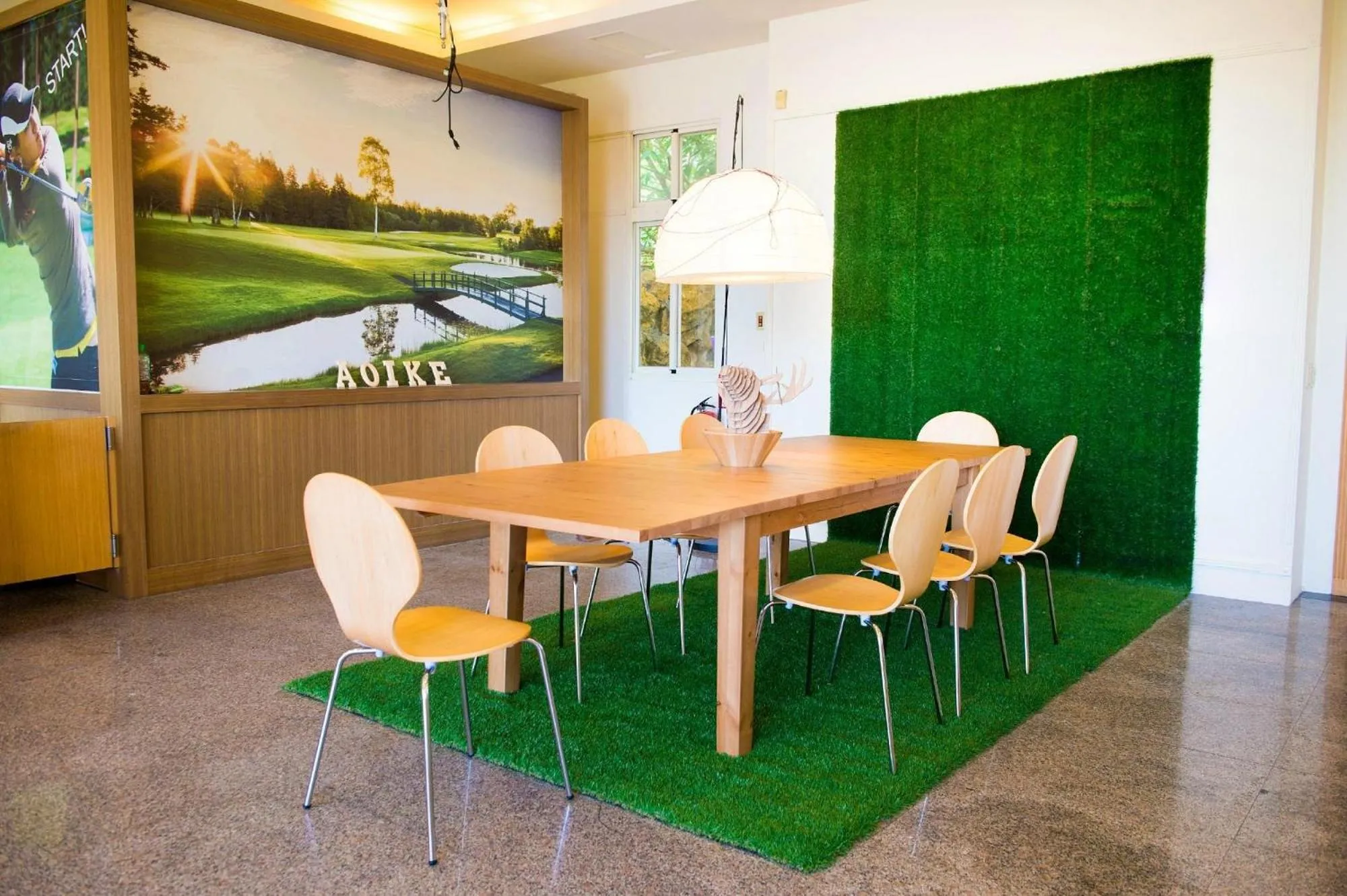 Communal lounge/ TV room in AOIKE Hot Spring Hotel