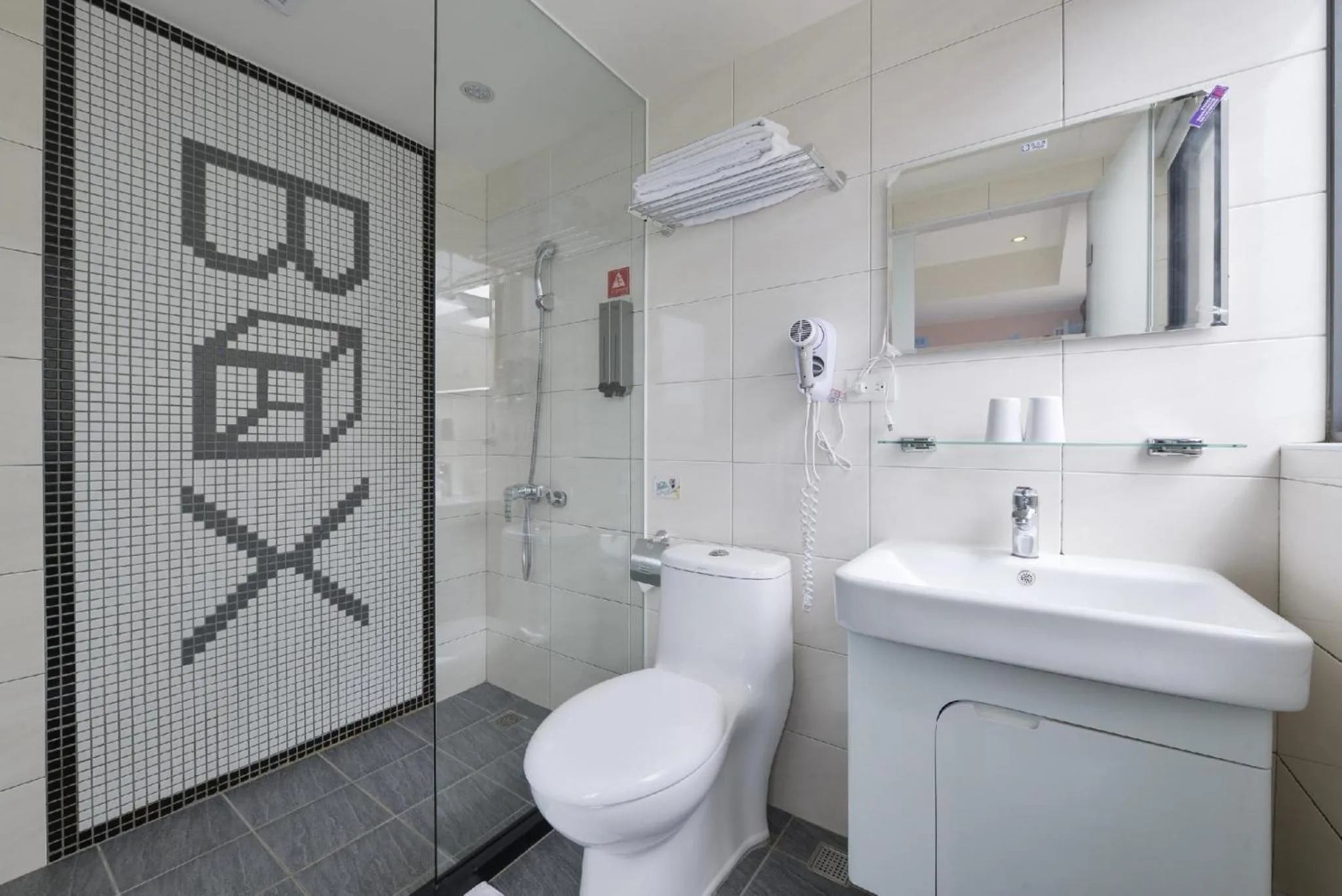Toilet in Taichung Box Design Hotels