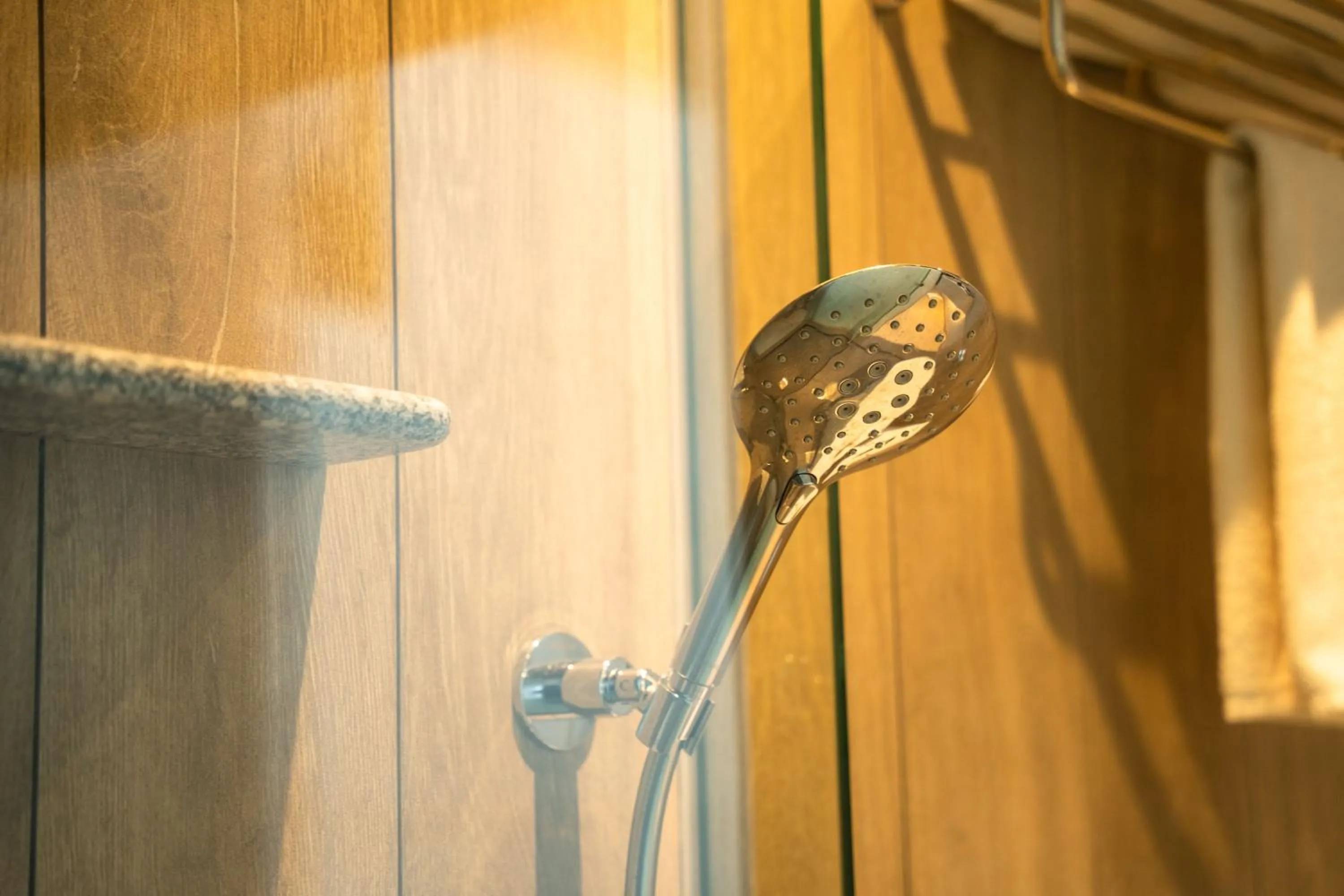 Hotel Bencoolen at Hong Kong Street