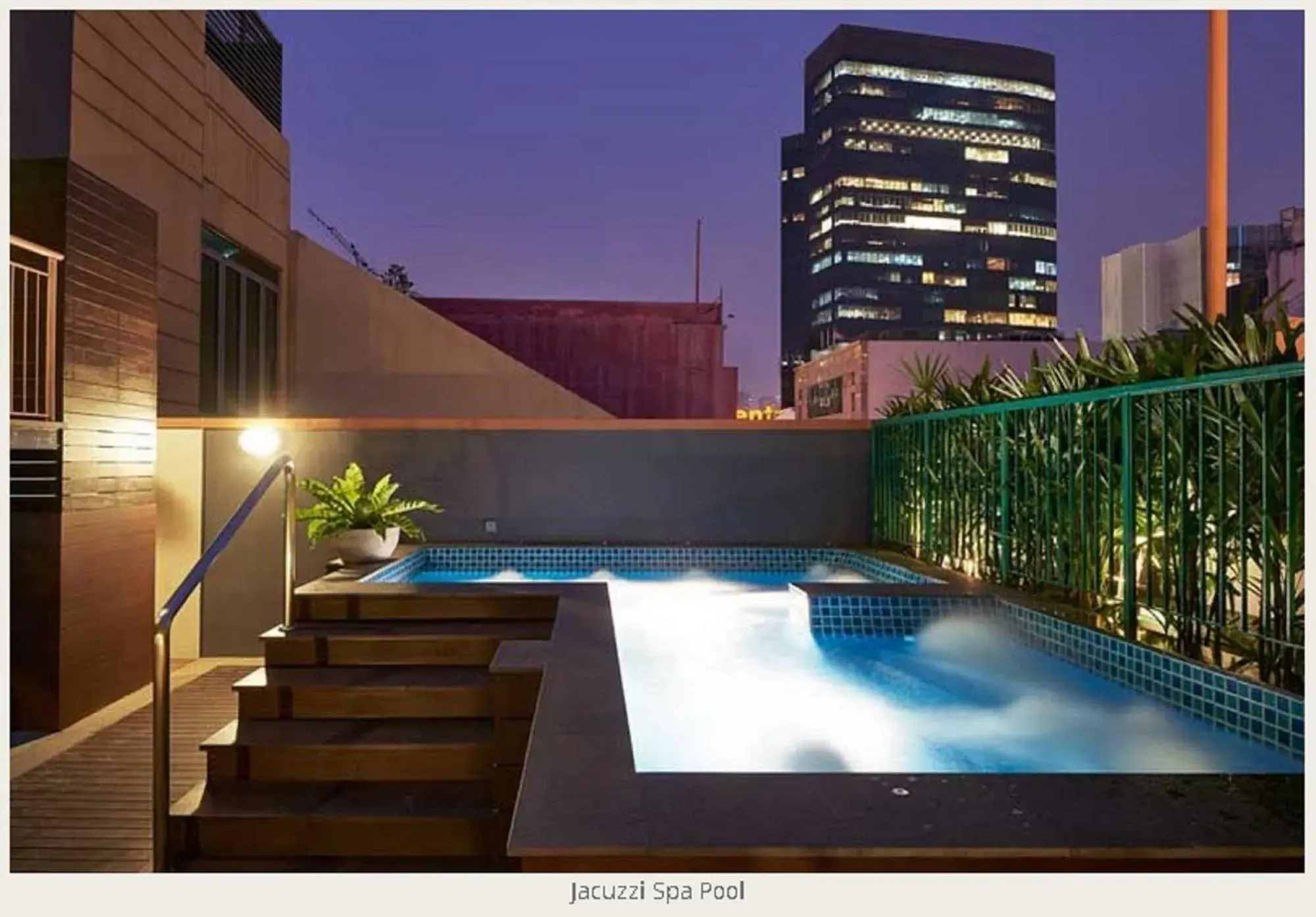 Swimming pool in Hotel Bencoolen at Hong Kong Street Swimming pool in Hotel Bencoolen at Hong Kong Street