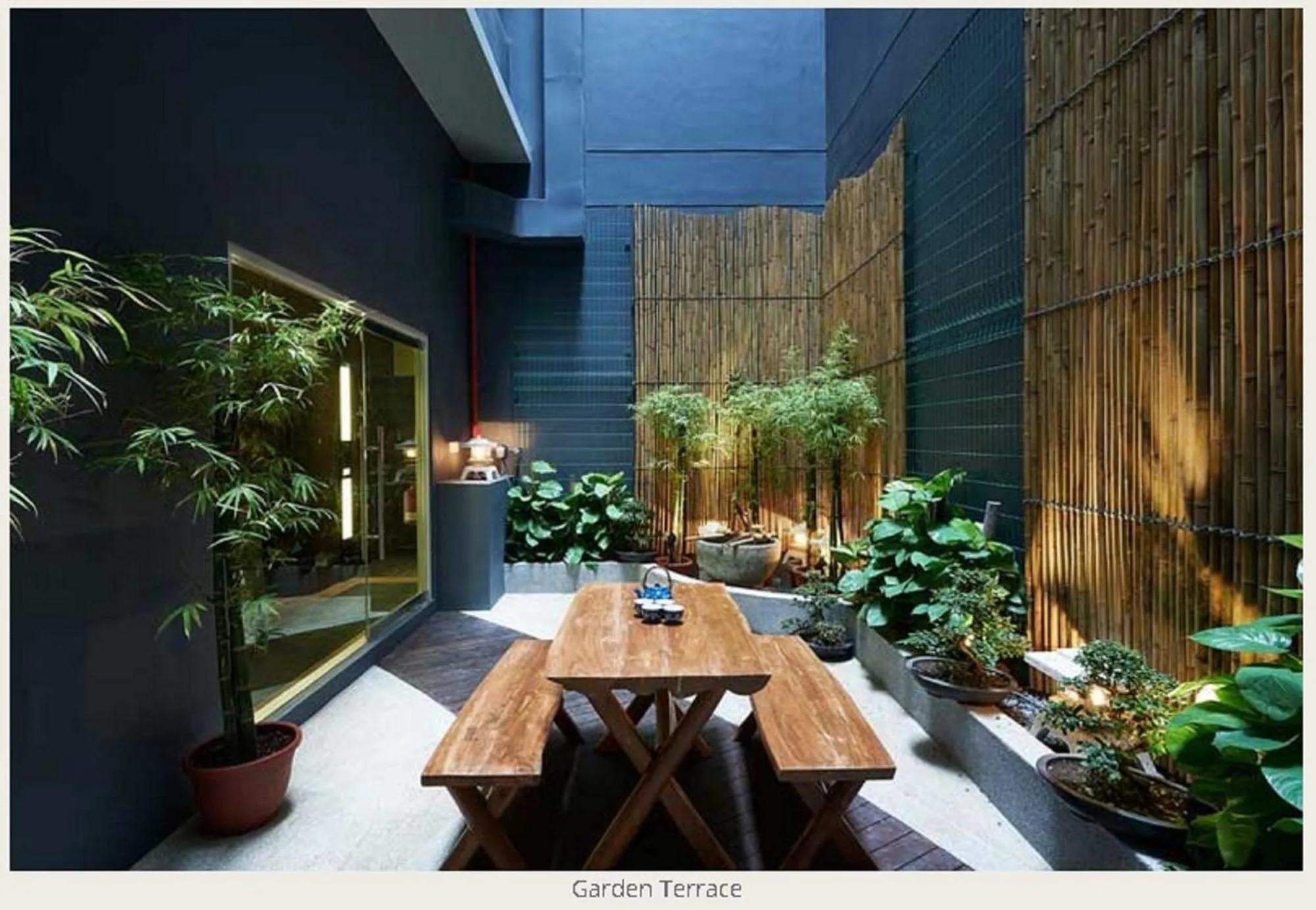 Patio in Hotel Bencoolen at Hong Kong Street