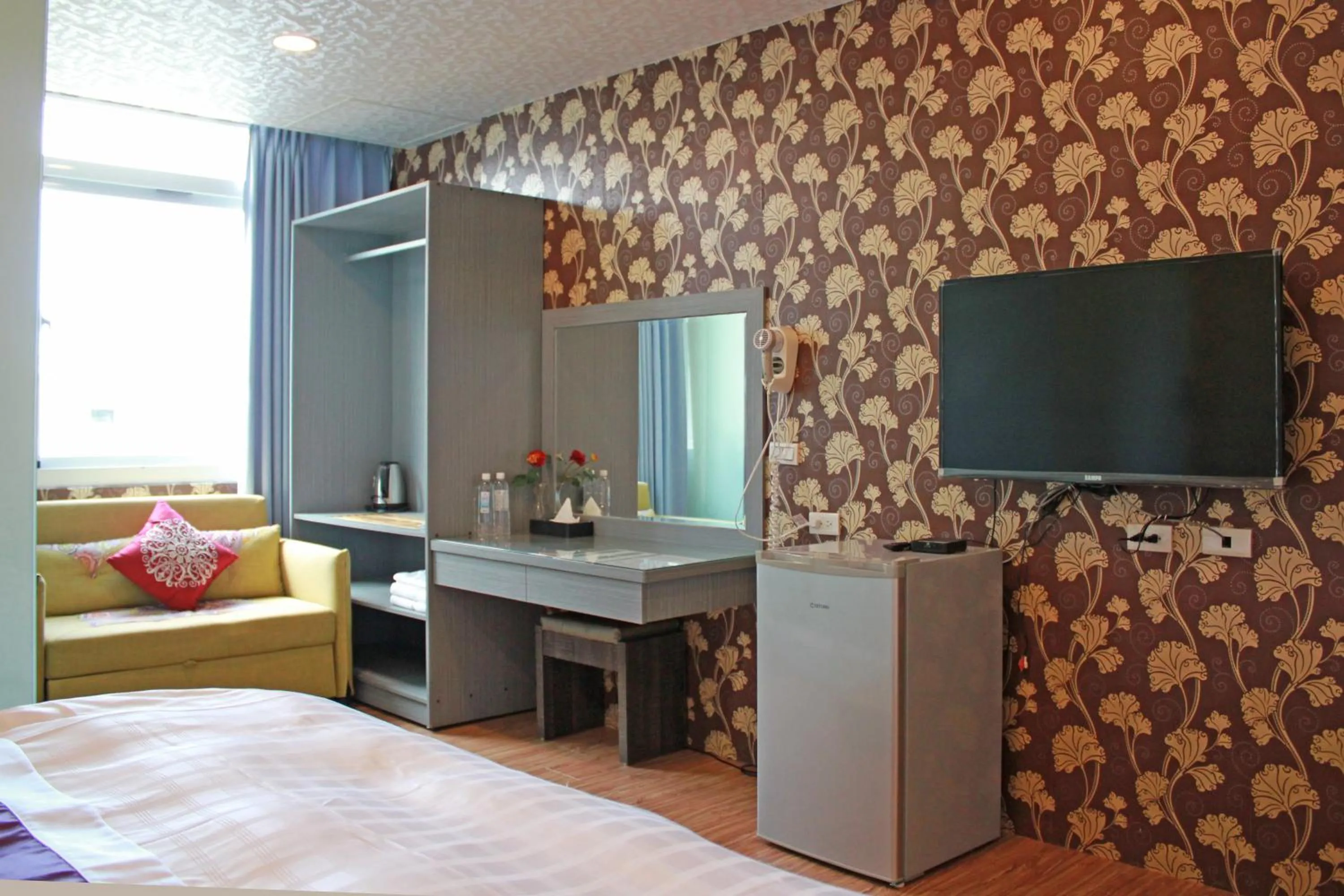 Standard Queen Room in JU Meet up with ocean