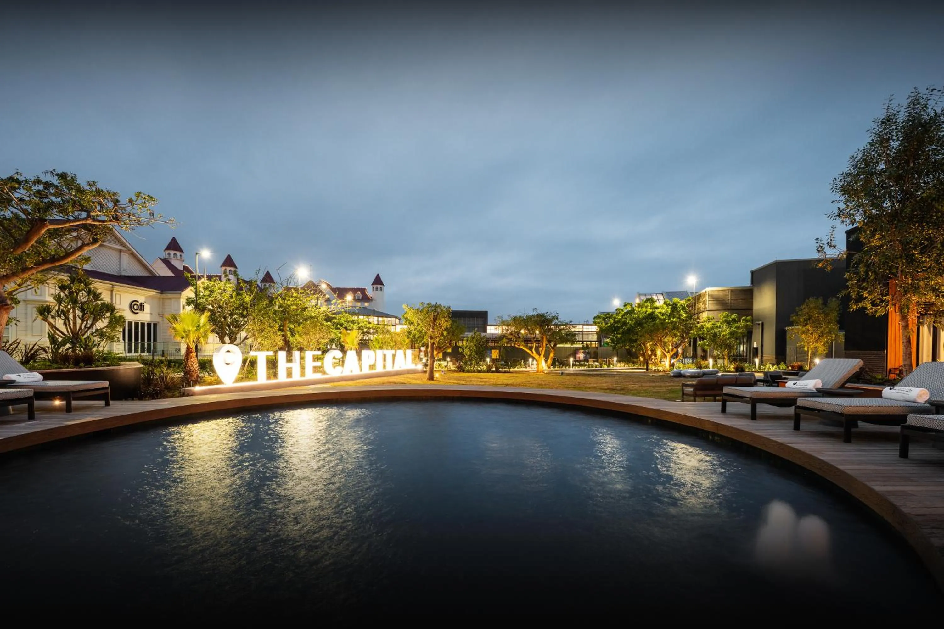 Swimming pool in The Capital Boardwalk