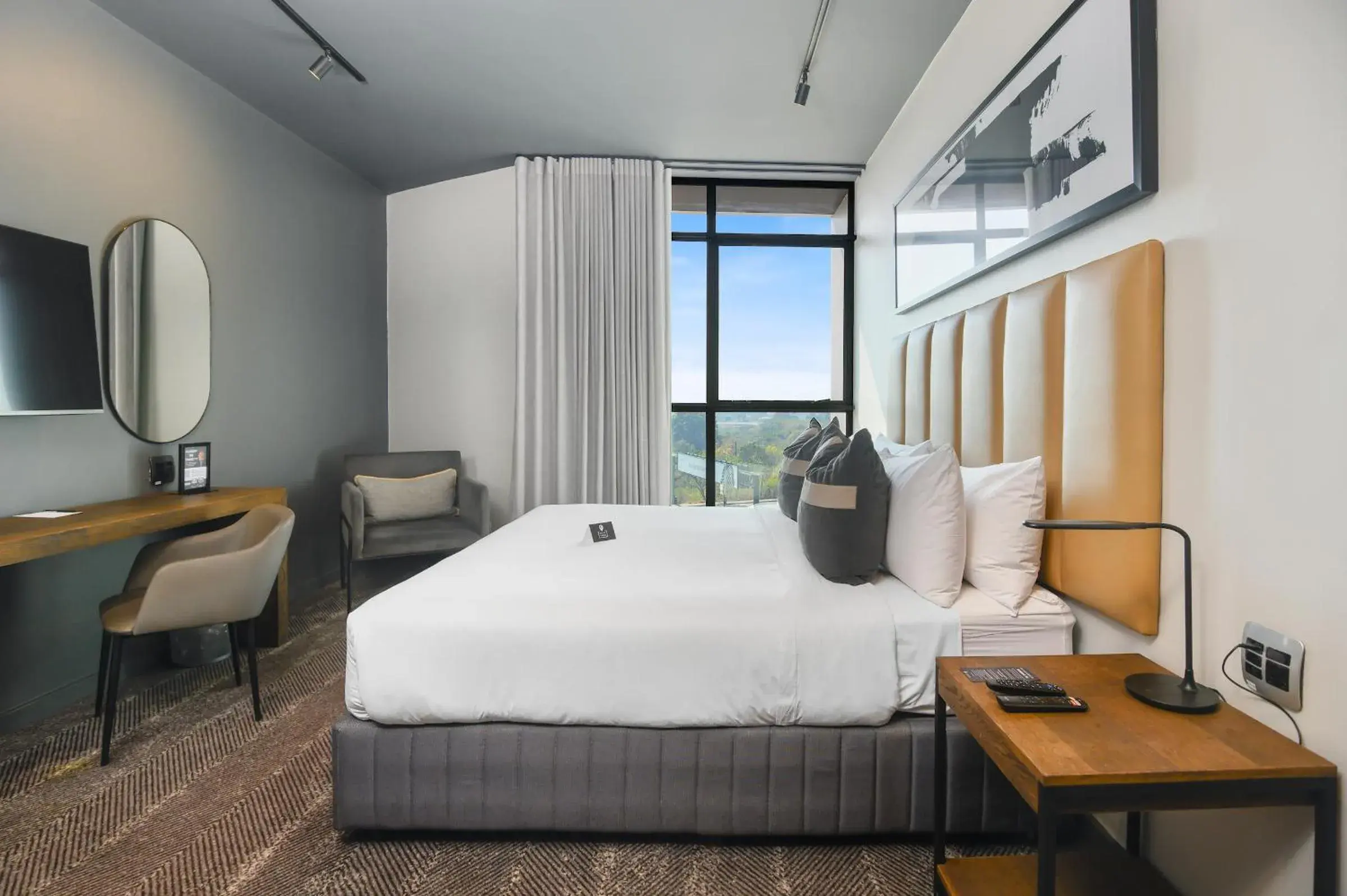 Small Double Room in The Capital Boardwalk Small Double Room in The Capital Boardwalk