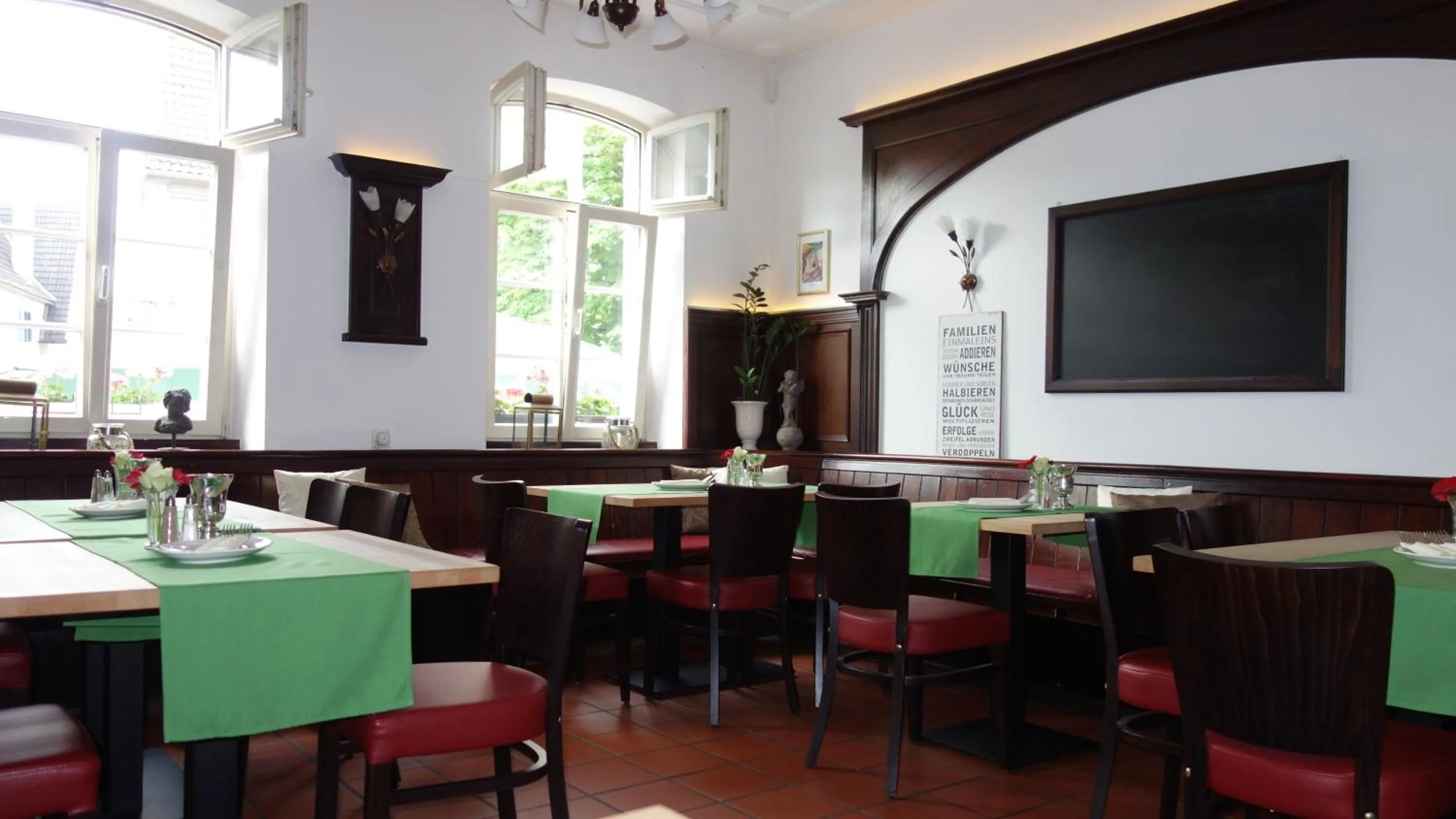 Restaurant/places to eat in Hotel Restaurant Erbprinz Walldorf