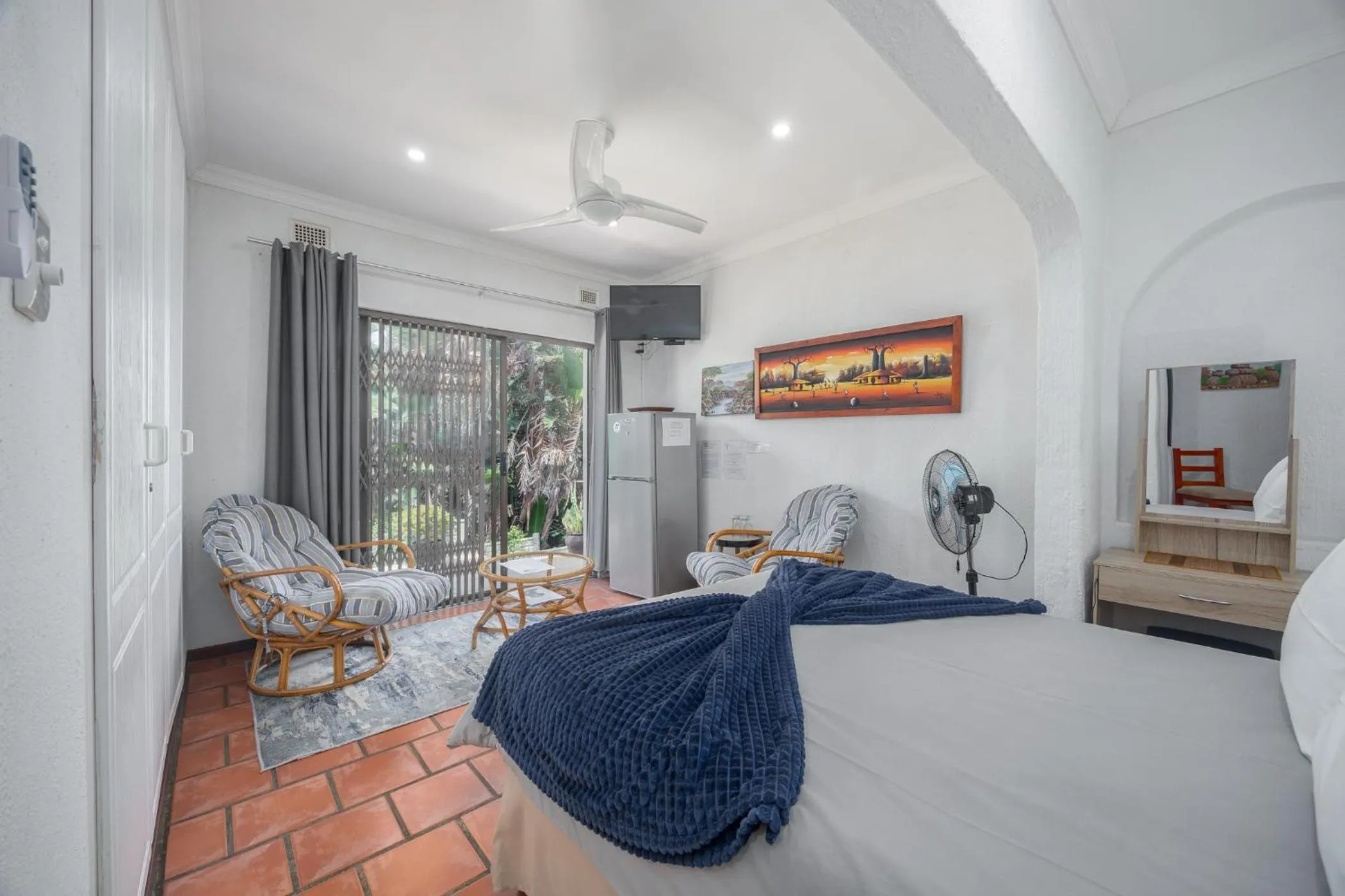 Coffee/tea facilities, Bed in Beachcomber Bay Guest House In South Africa