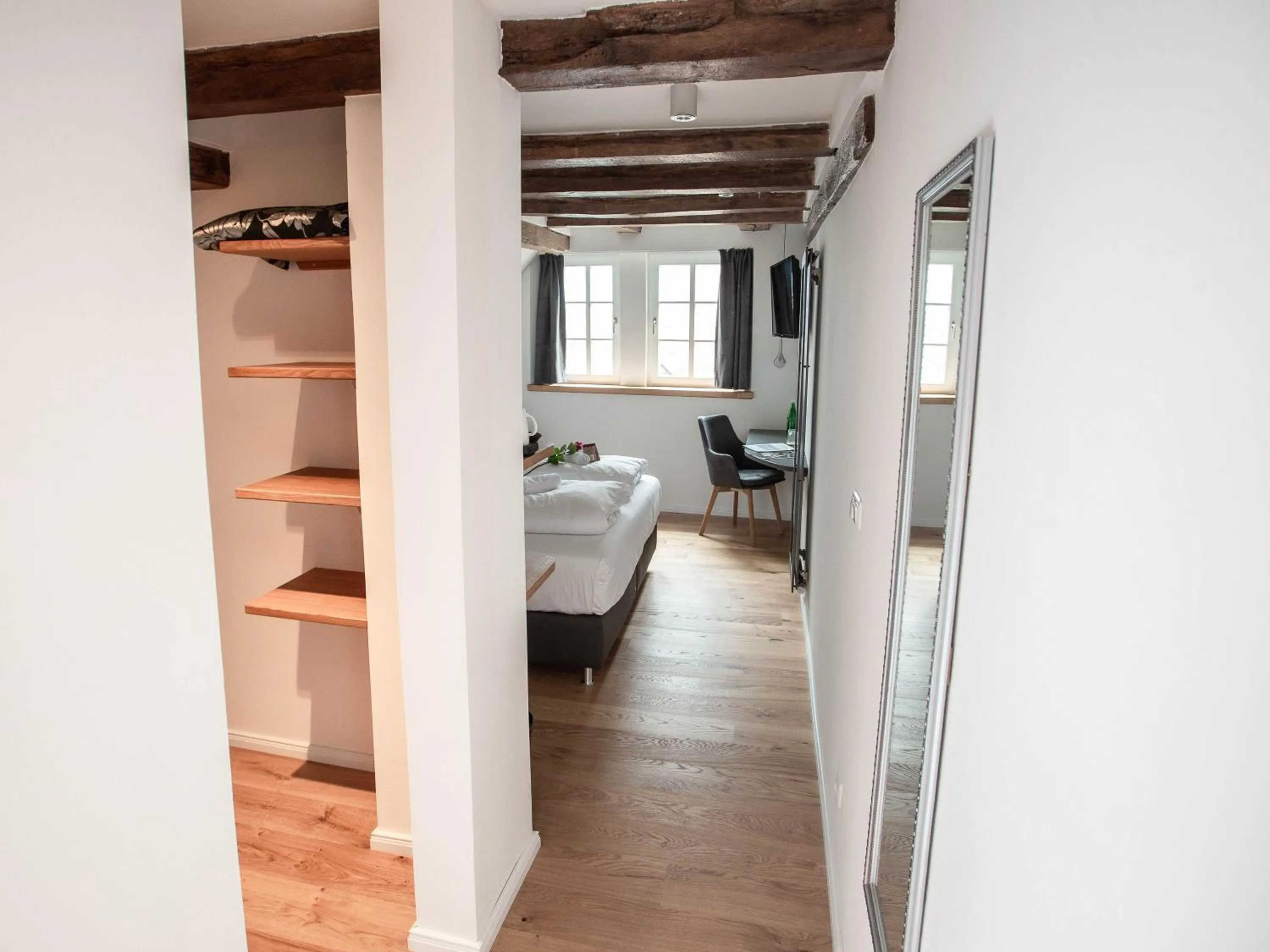 Photo of the whole room, Bed in Altstadthotel Treysa