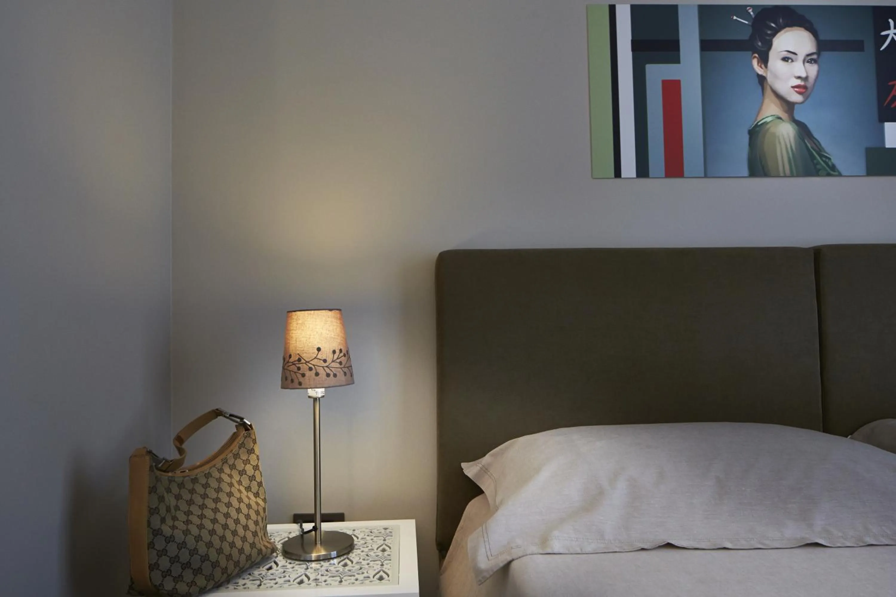 Decorative detail, Bed in B&B Hotei