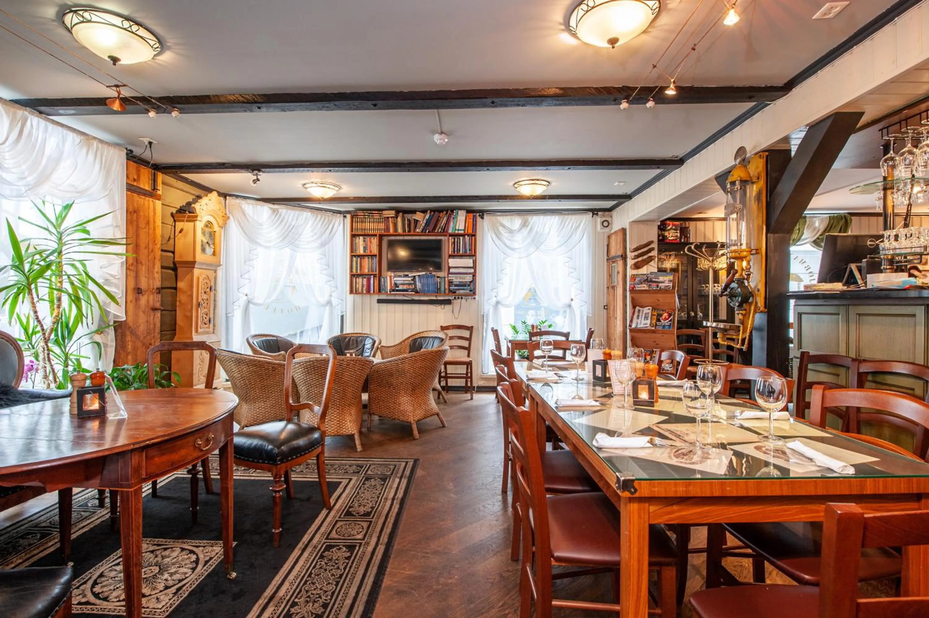 Restaurant/places to eat in Kjøbmandsgaarden Hotel