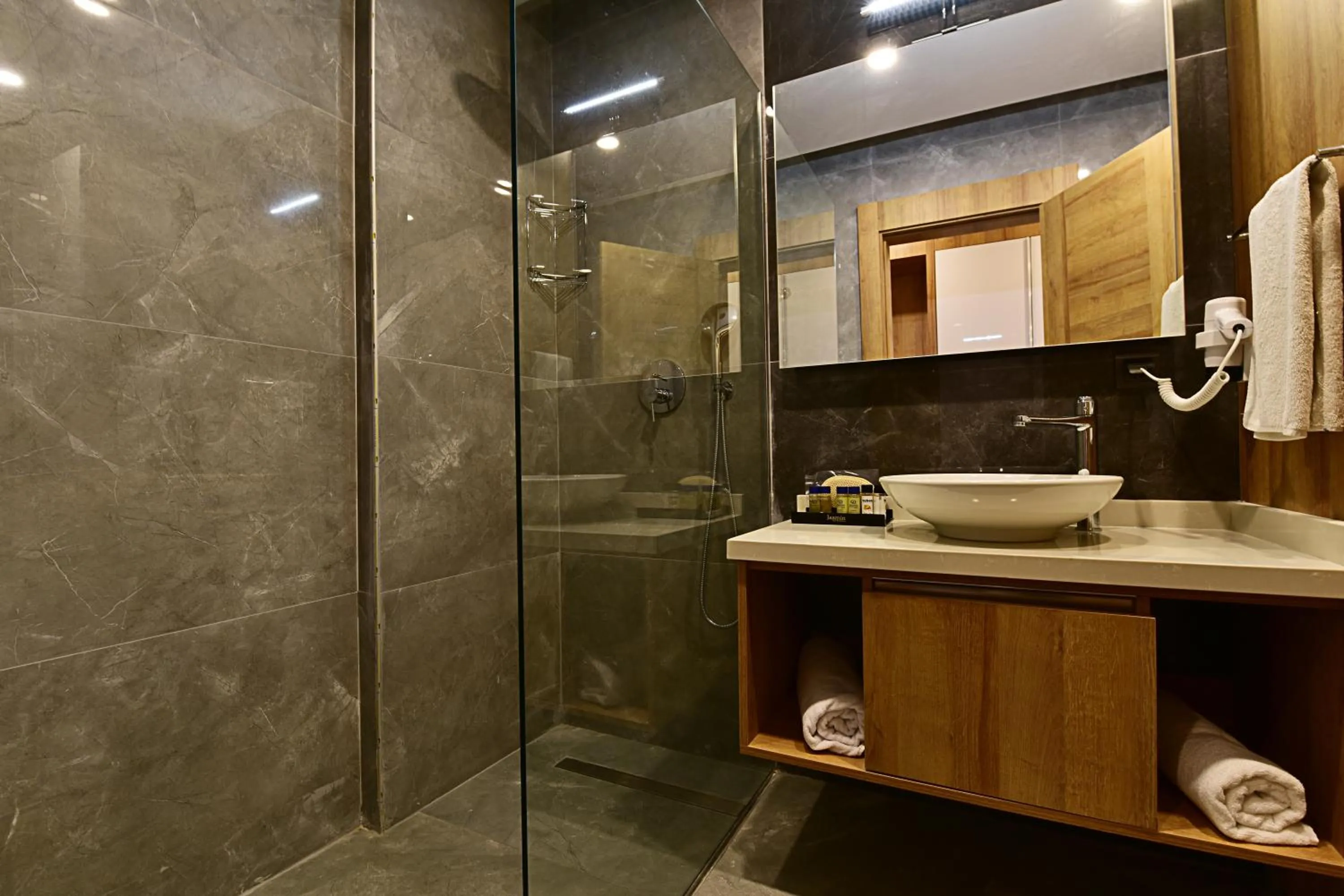 Shower in Jasmin Elite Residence & SPA