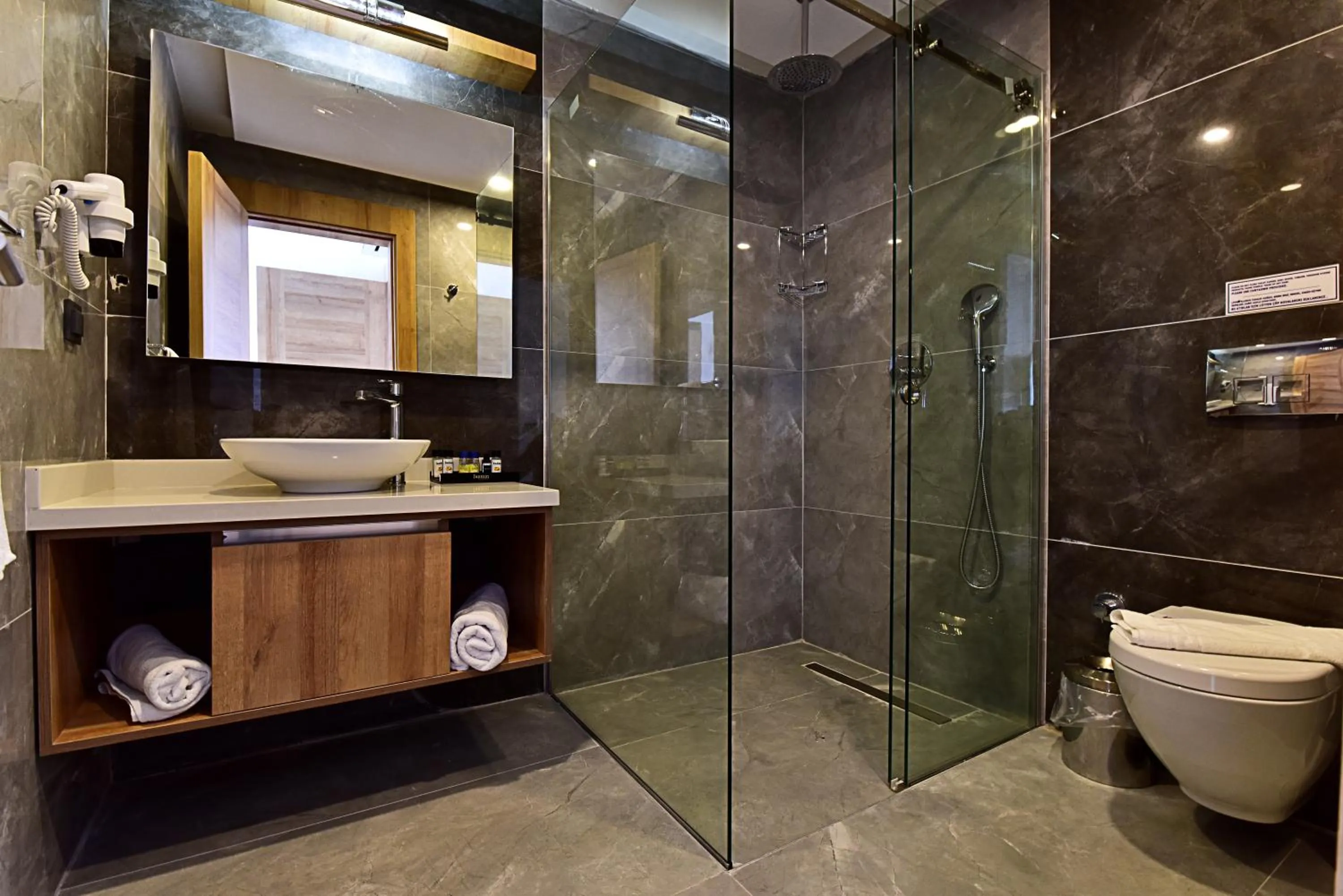 Shower in Jasmin Elite Residence & SPA