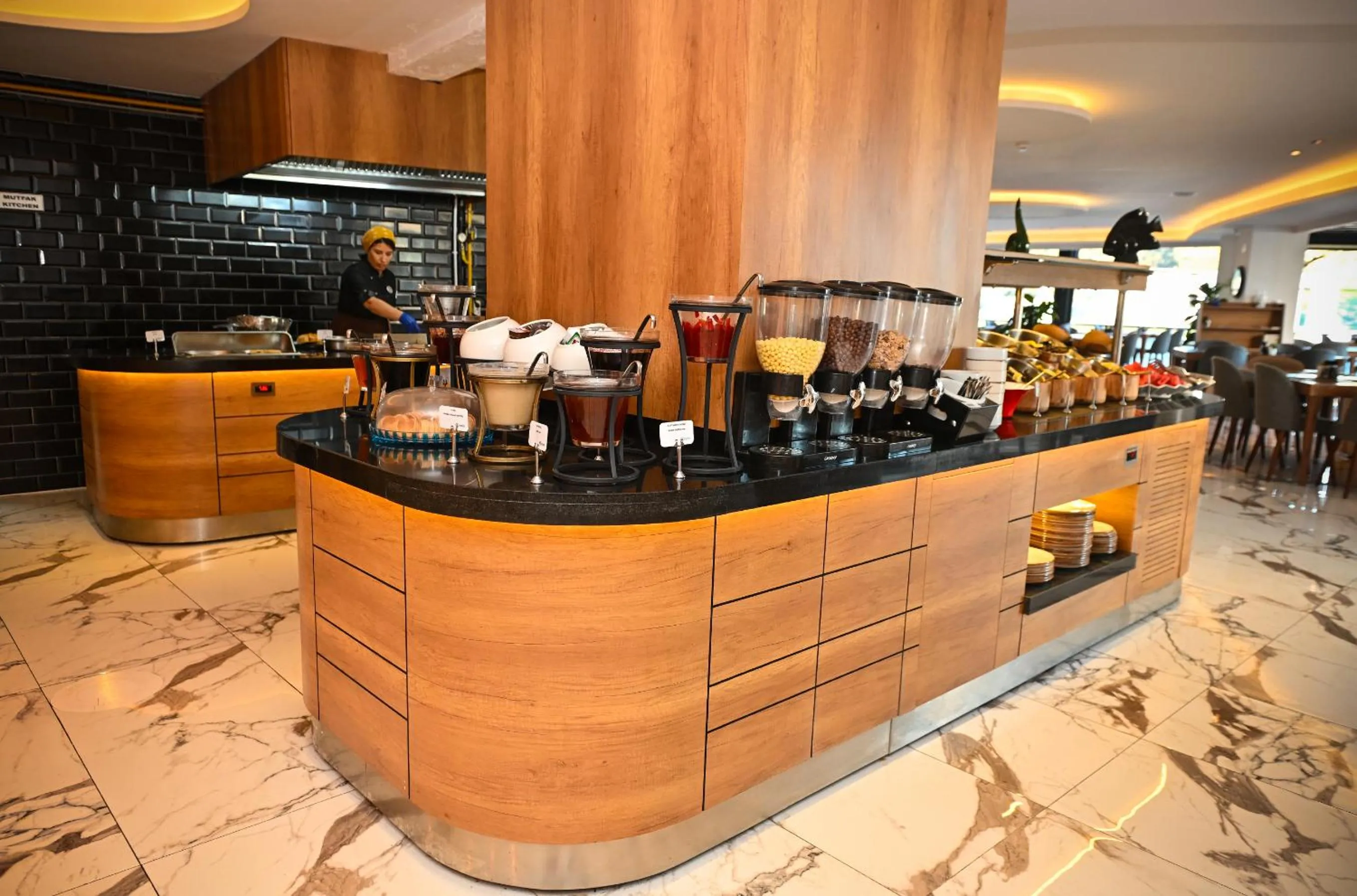 Restaurant/places to eat in Jasmin Elite Residence & SPA