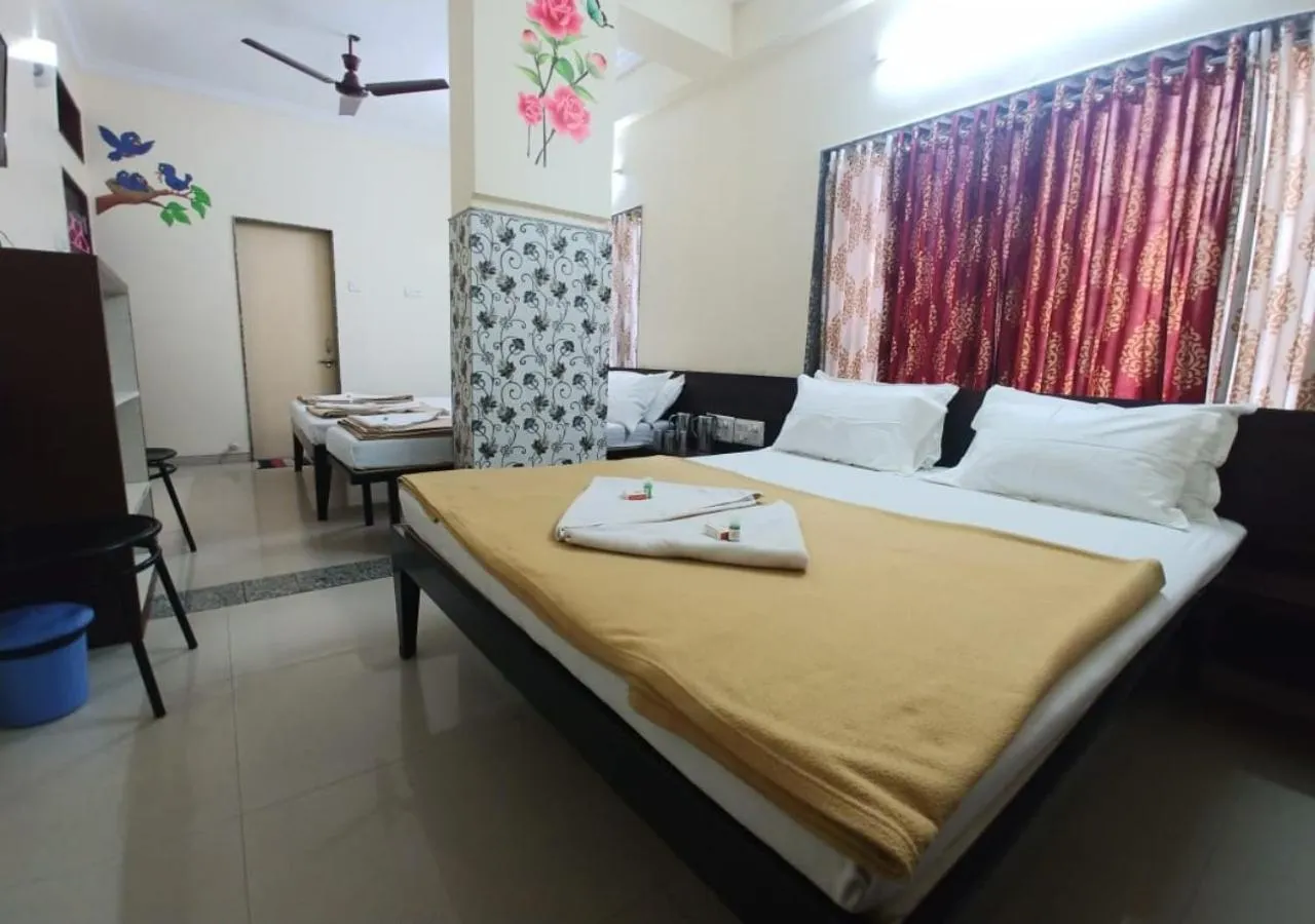 Bed in Hotel Yogiraj