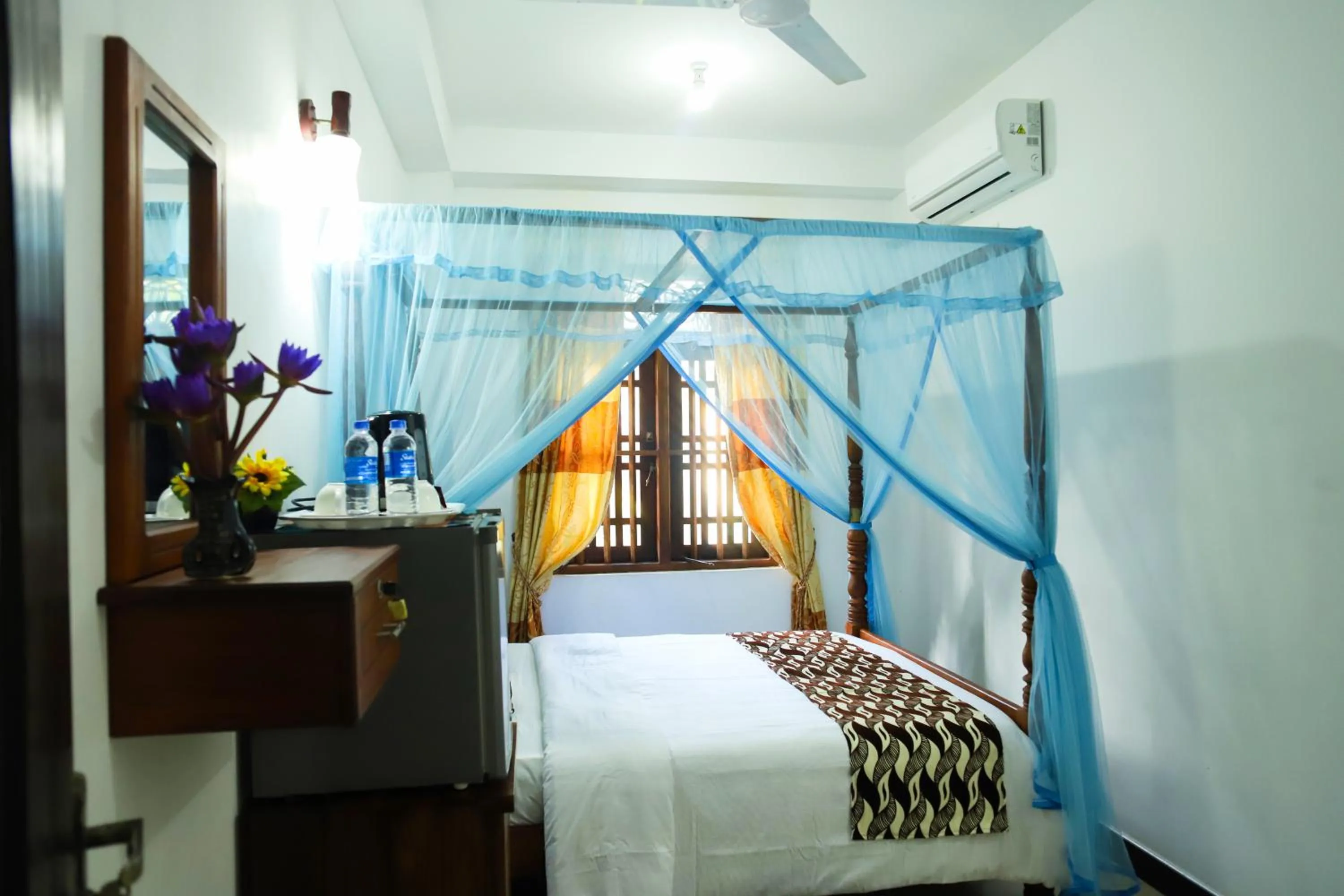 Photo of the whole room, Bed in Village Star Rest-Mirissa
