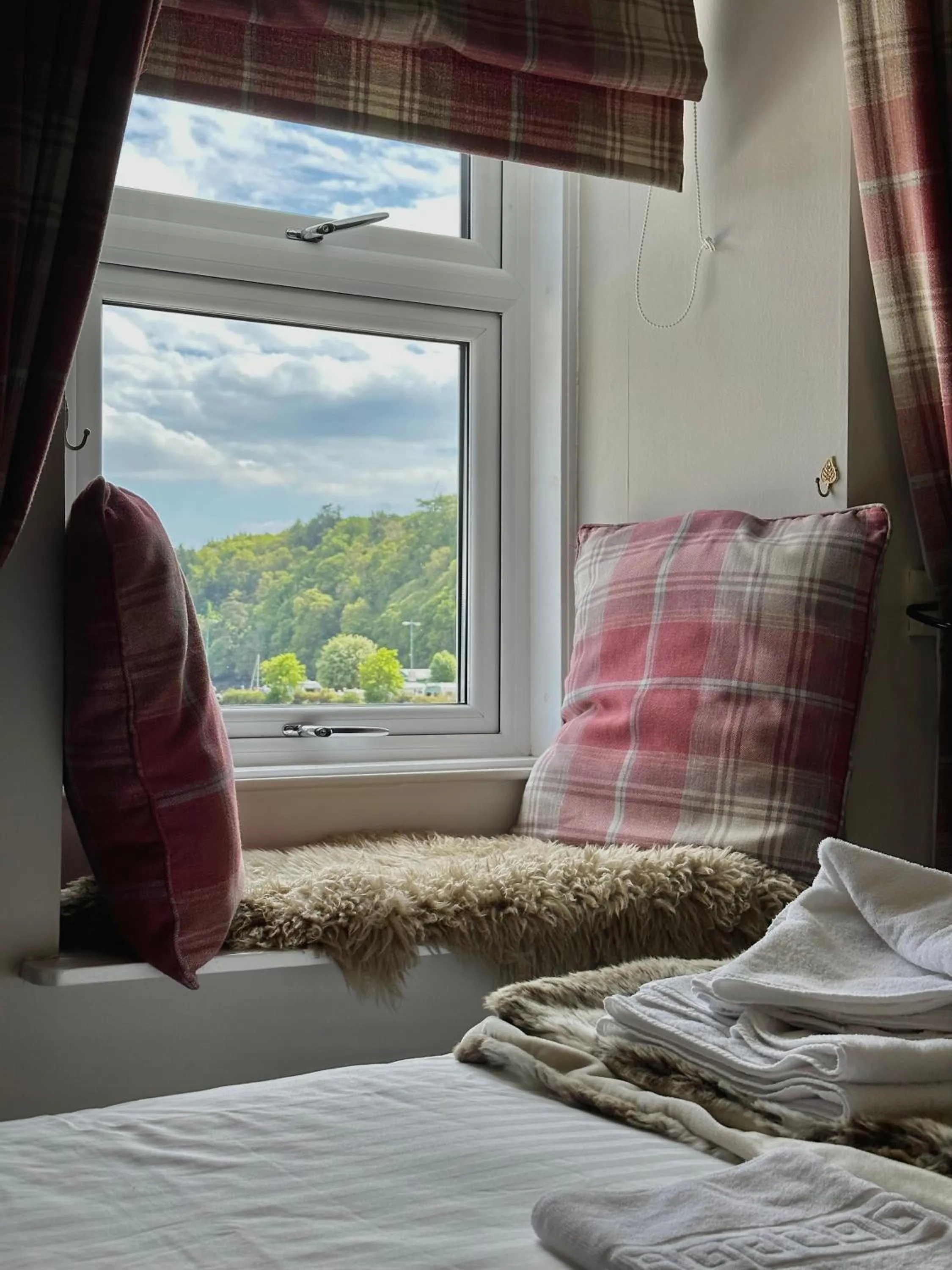 Bed in The Tobermory Hotel