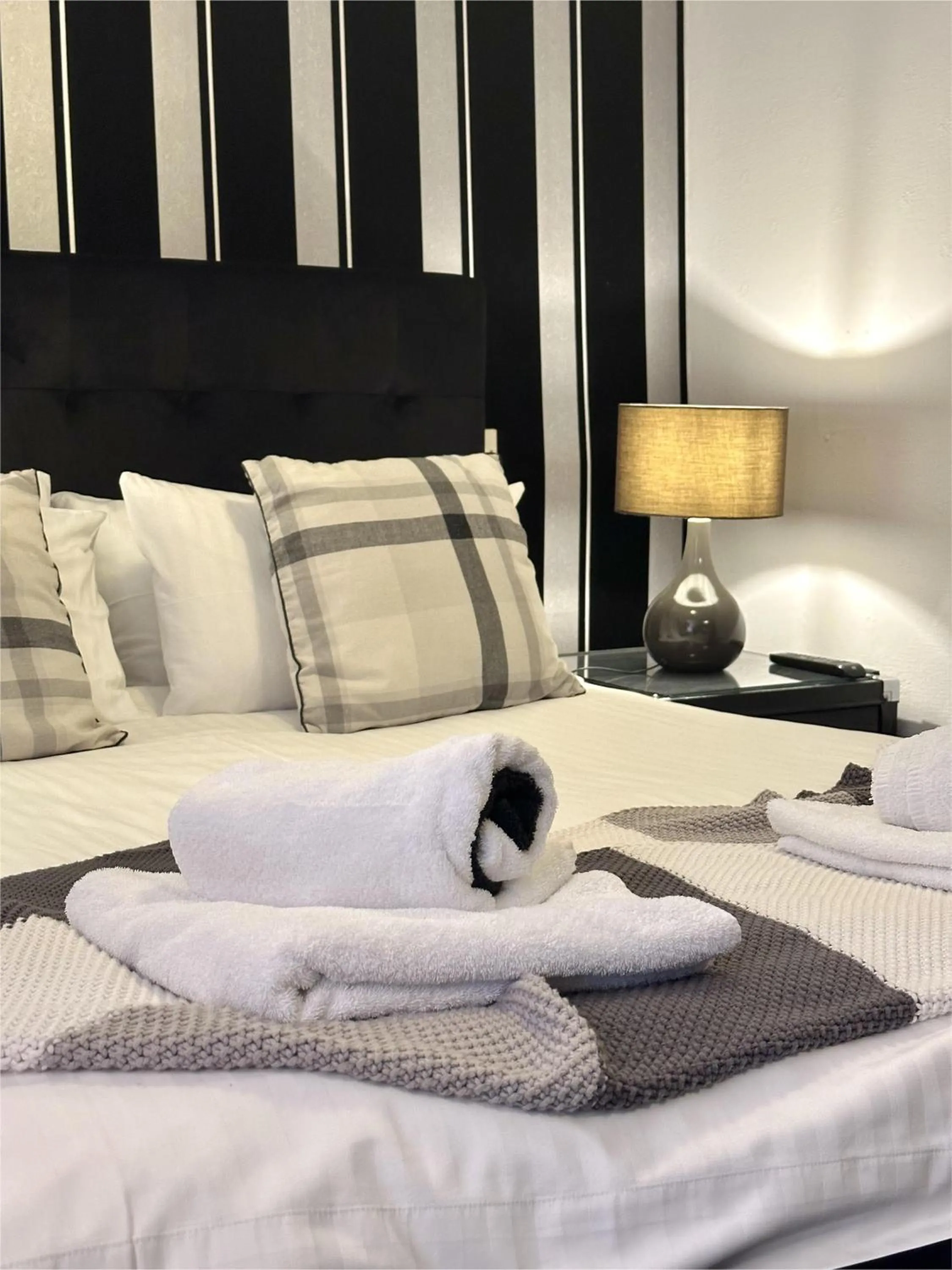 Bed in The Tobermory Hotel