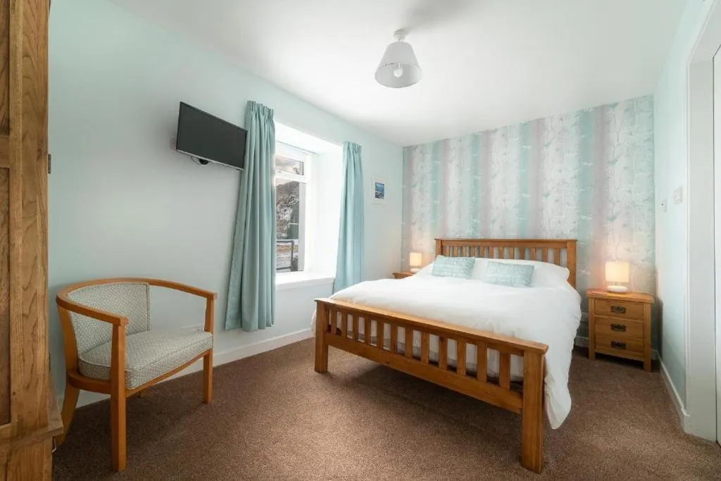 Bed in The Tobermory Hotel