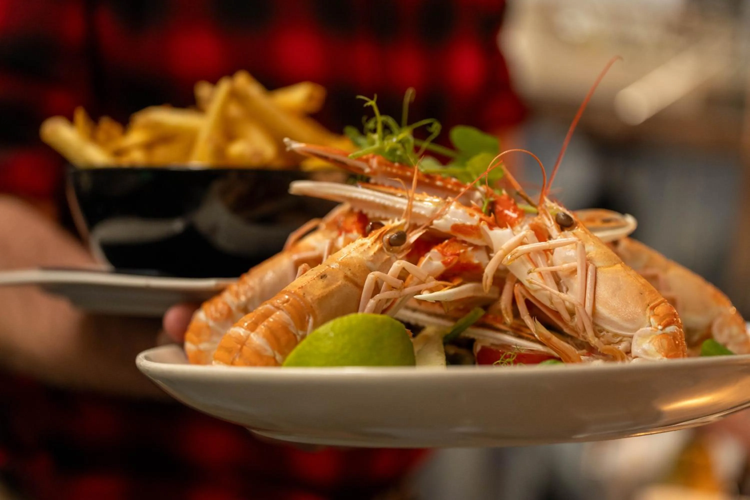 Restaurant/places to eat in The Tobermory Hotel