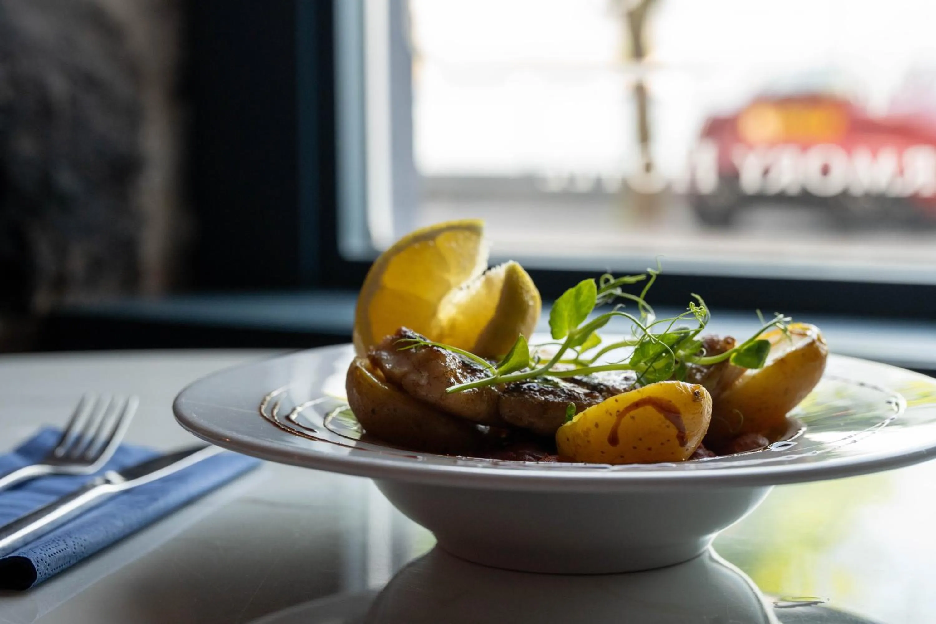 Restaurant/places to eat in The Tobermory Hotel