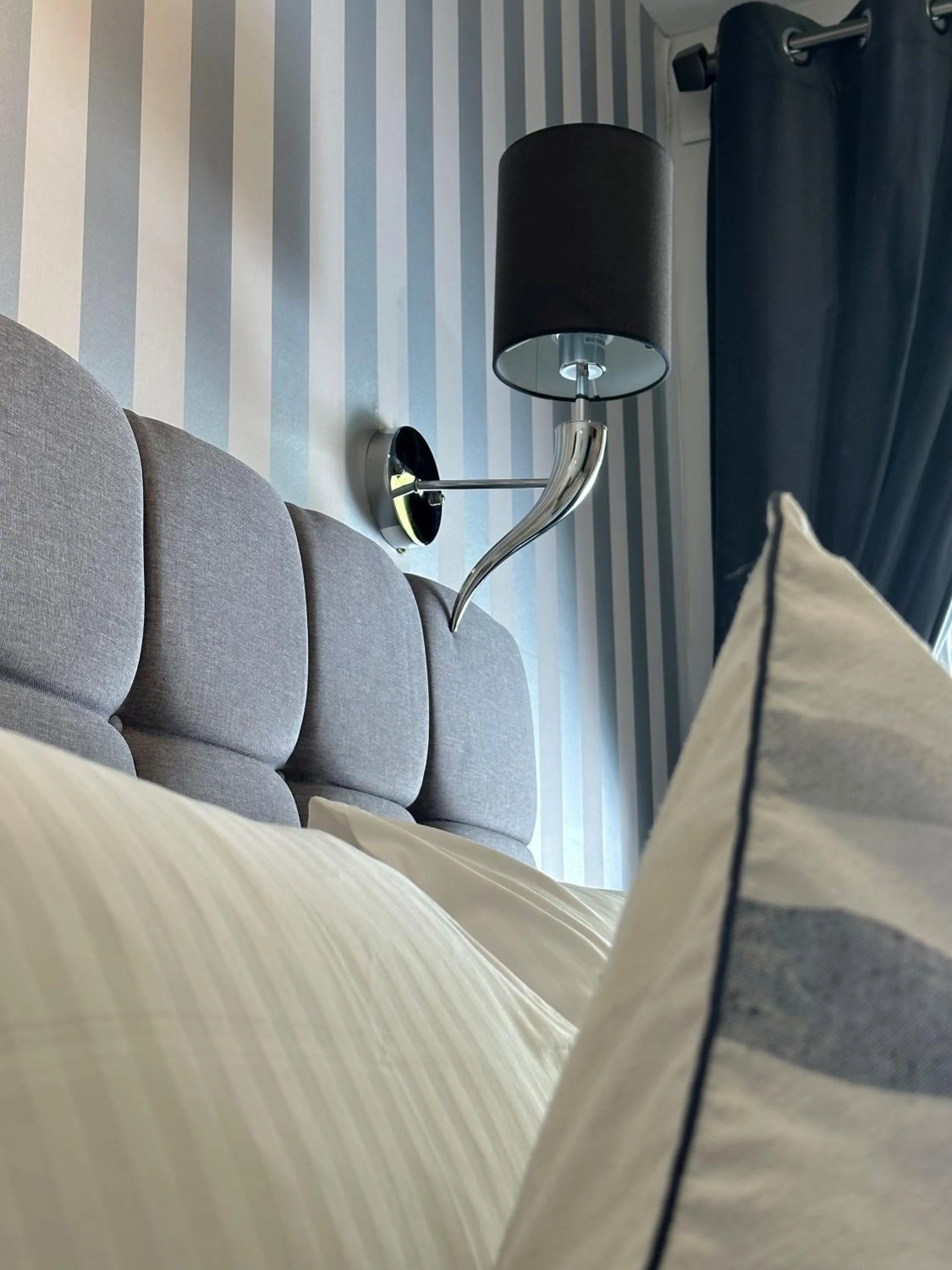 Bed in The Tobermory Hotel