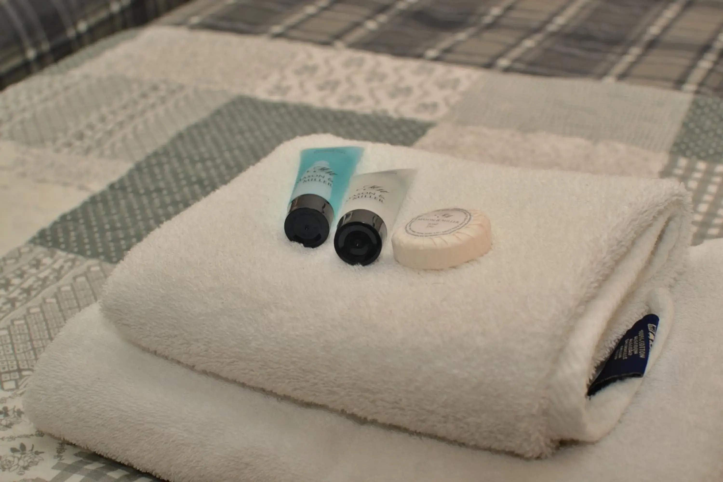 Deluxe Twin Room - single occupancy in The Hopetoun Arms Hotel Deluxe Twin Room - single occupancy in The Hopetoun Arms Hotel