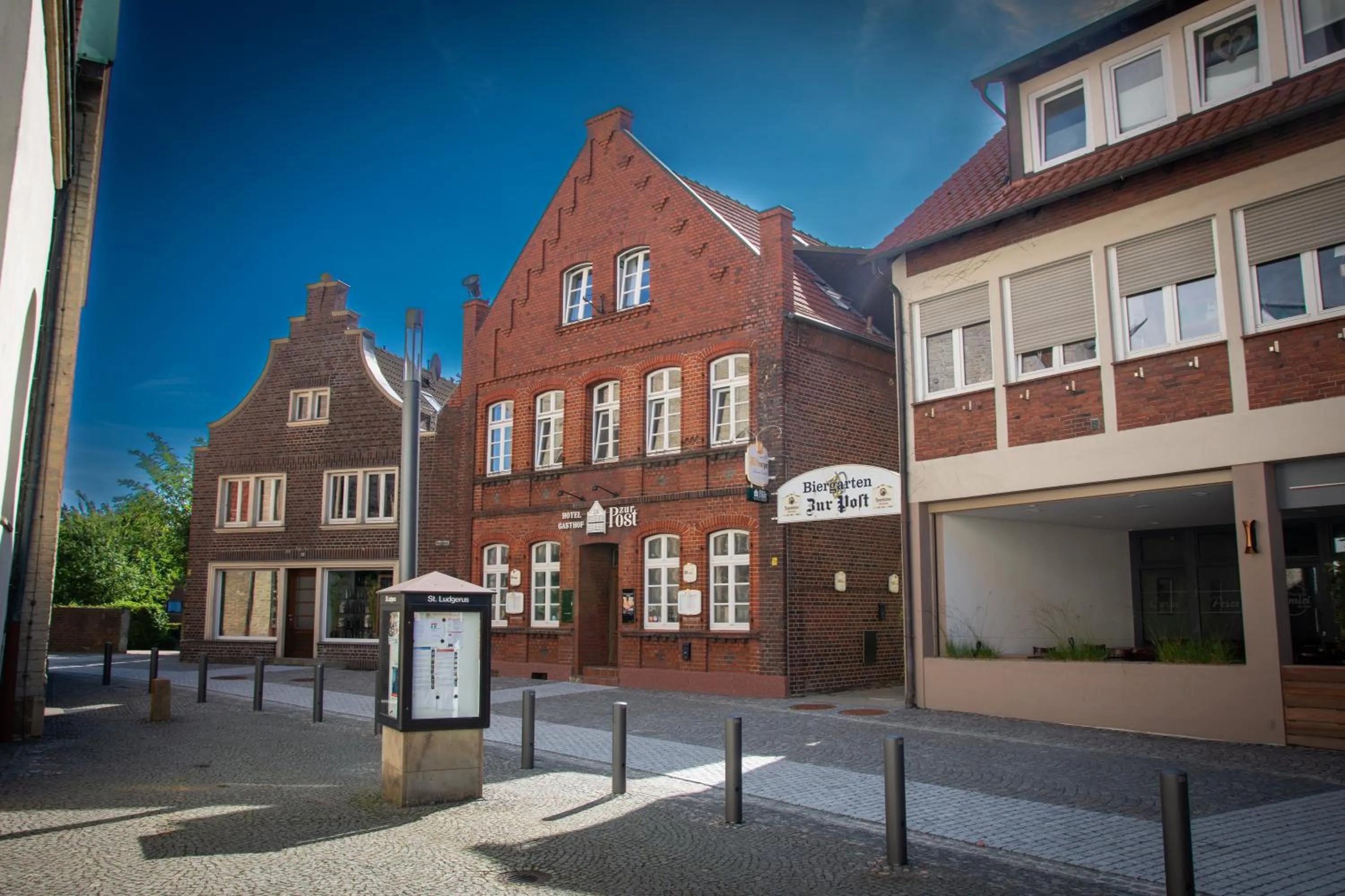 Property building in Hotel Gasthof Zur Post