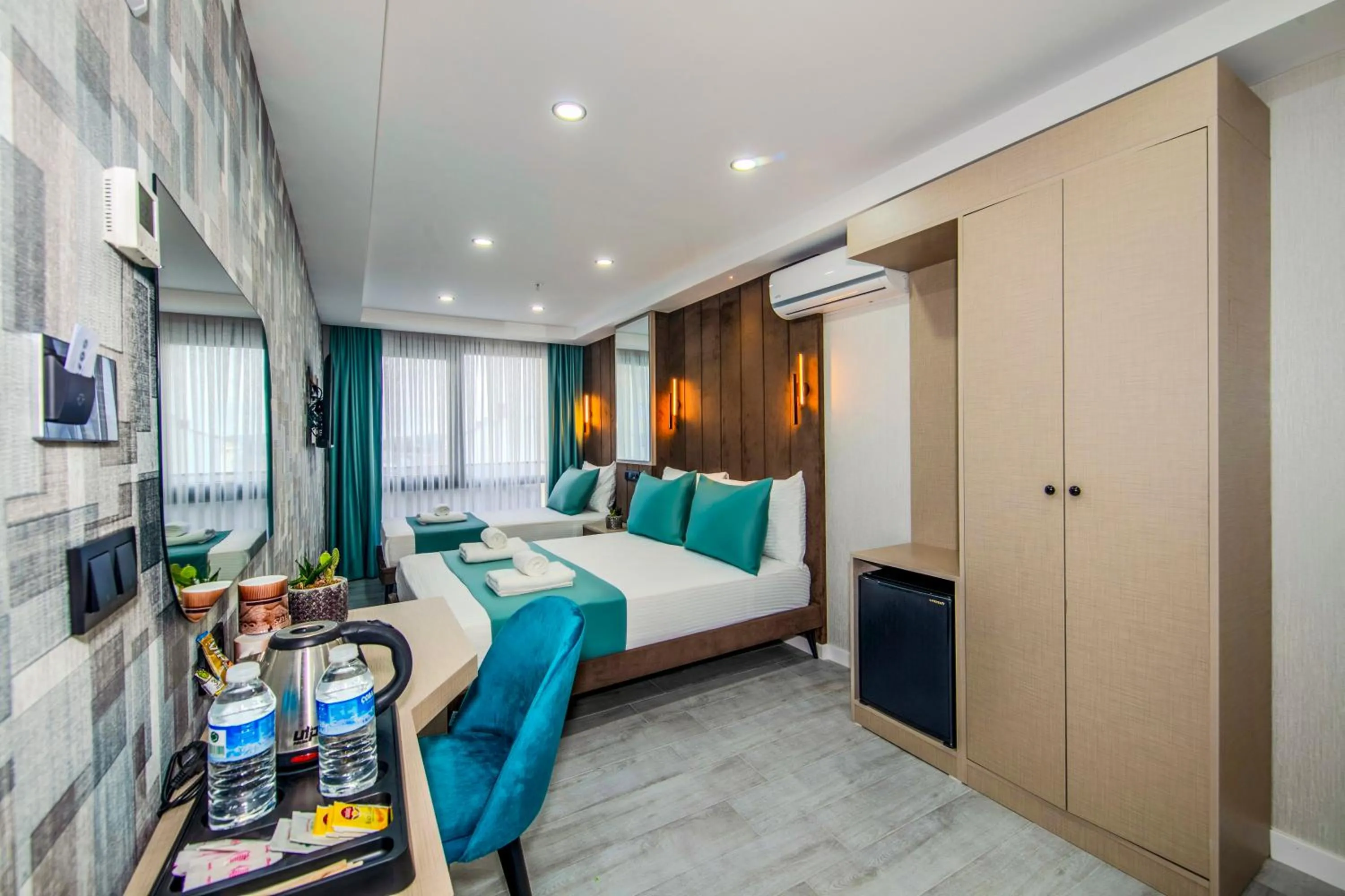 Deluxe Family Room in Cosinüs Airport Hotel
