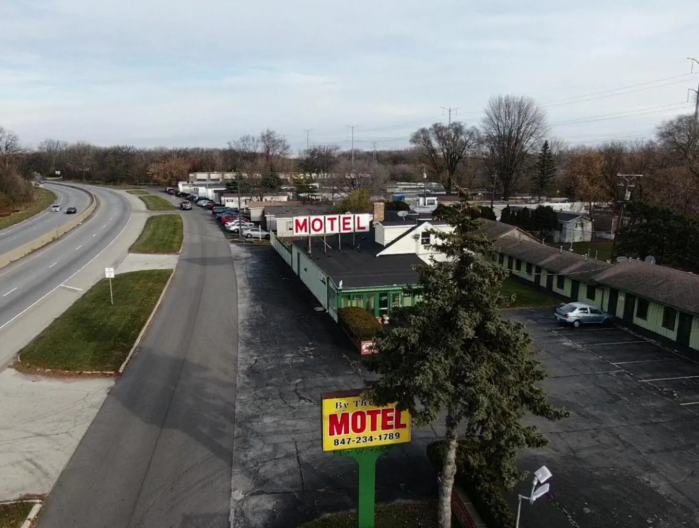 By The Way Motel Lake Bluff
