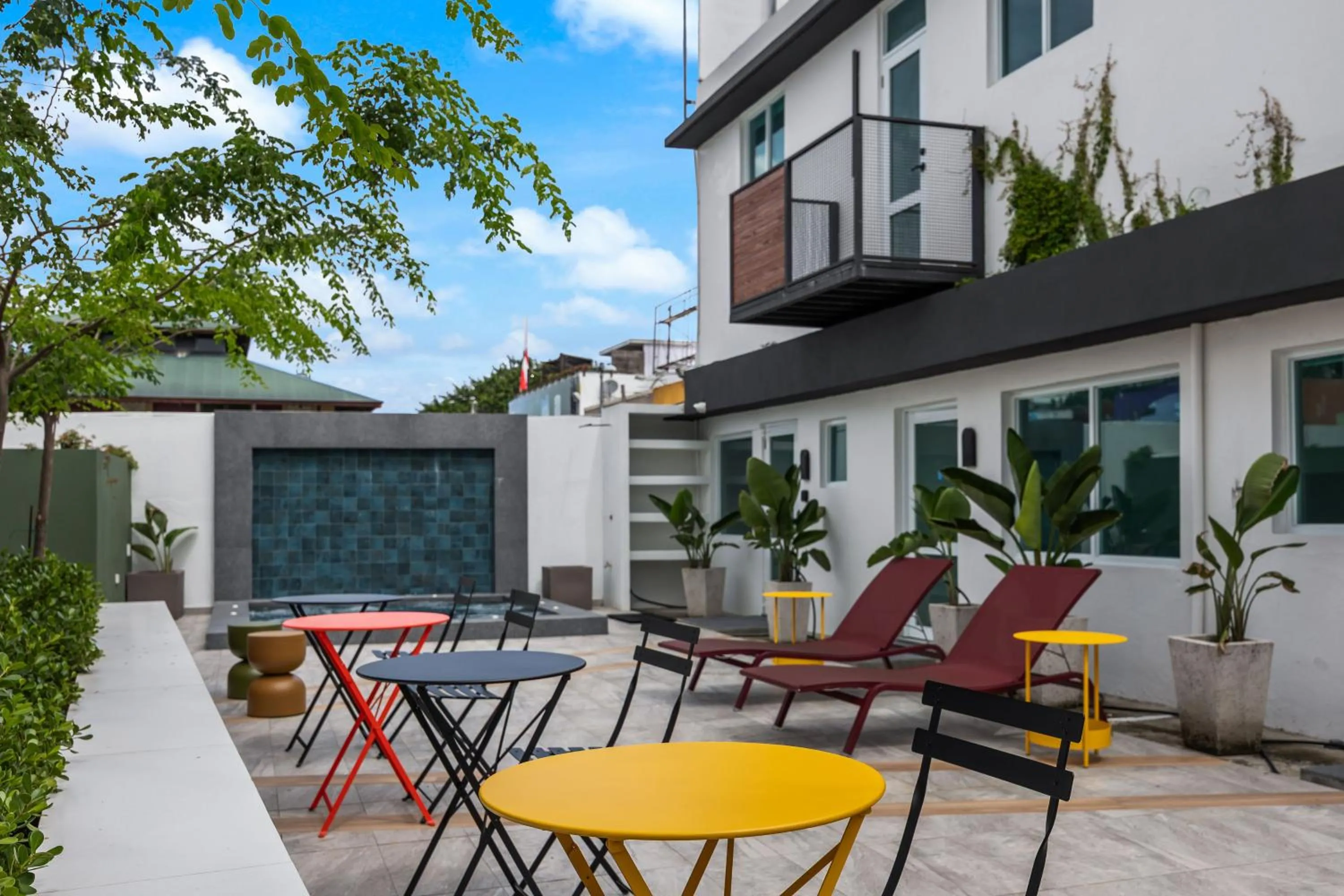 Patio in Casa Placita Hotel