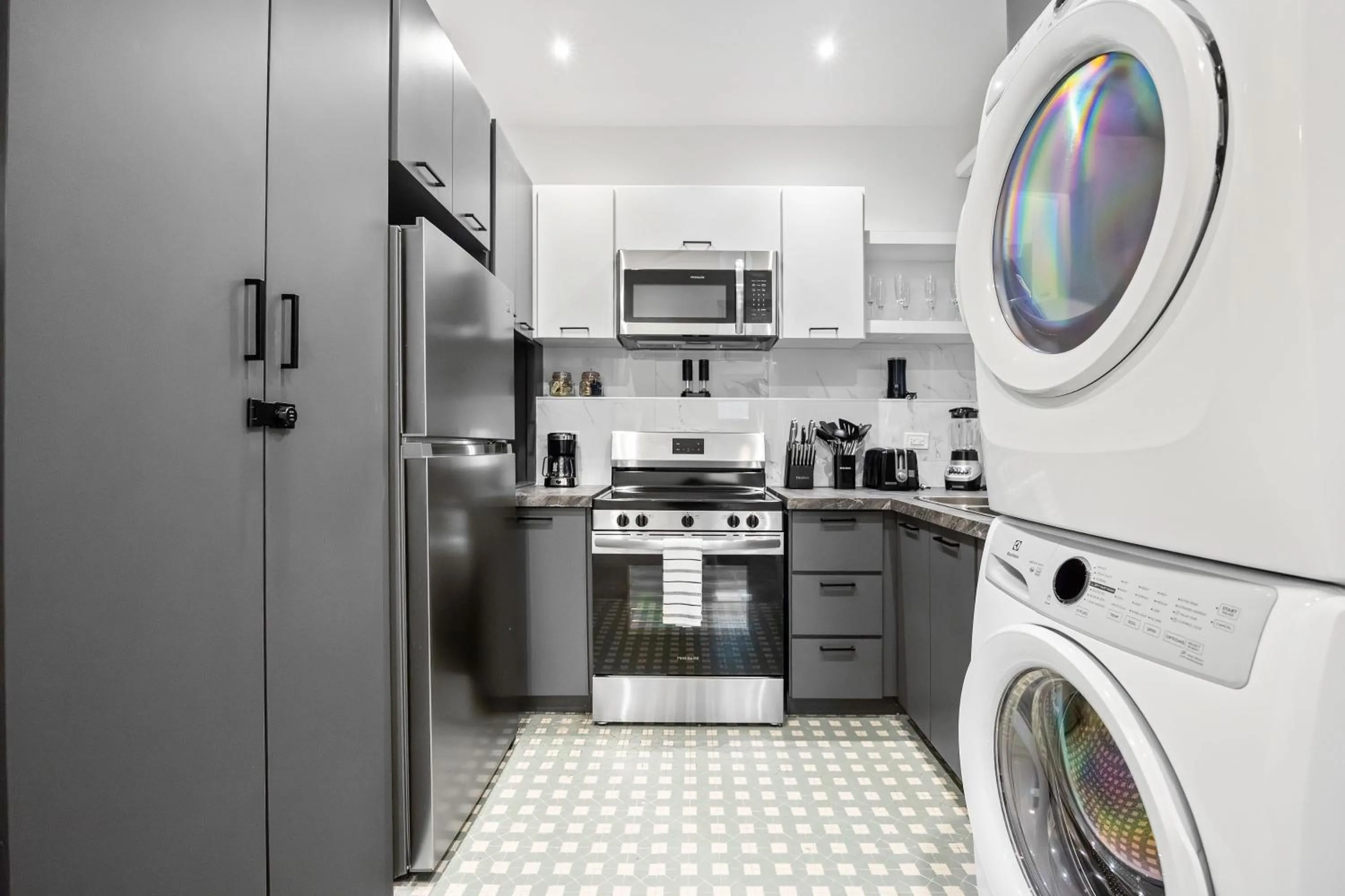 Kitchen or kitchenette in Casa Placita Hotel