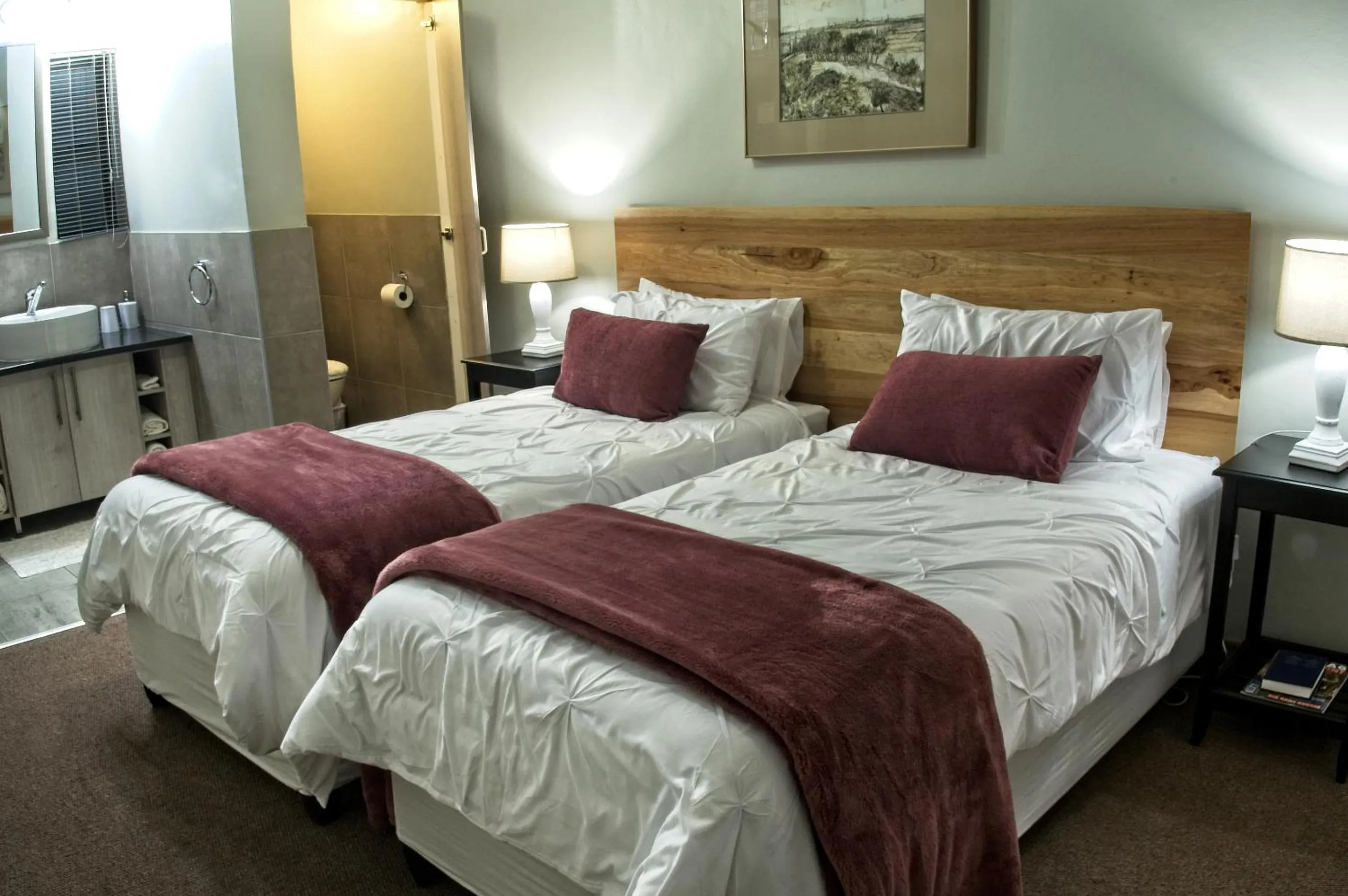 Twin Room in Rest-a-While Guest House - Pretoria