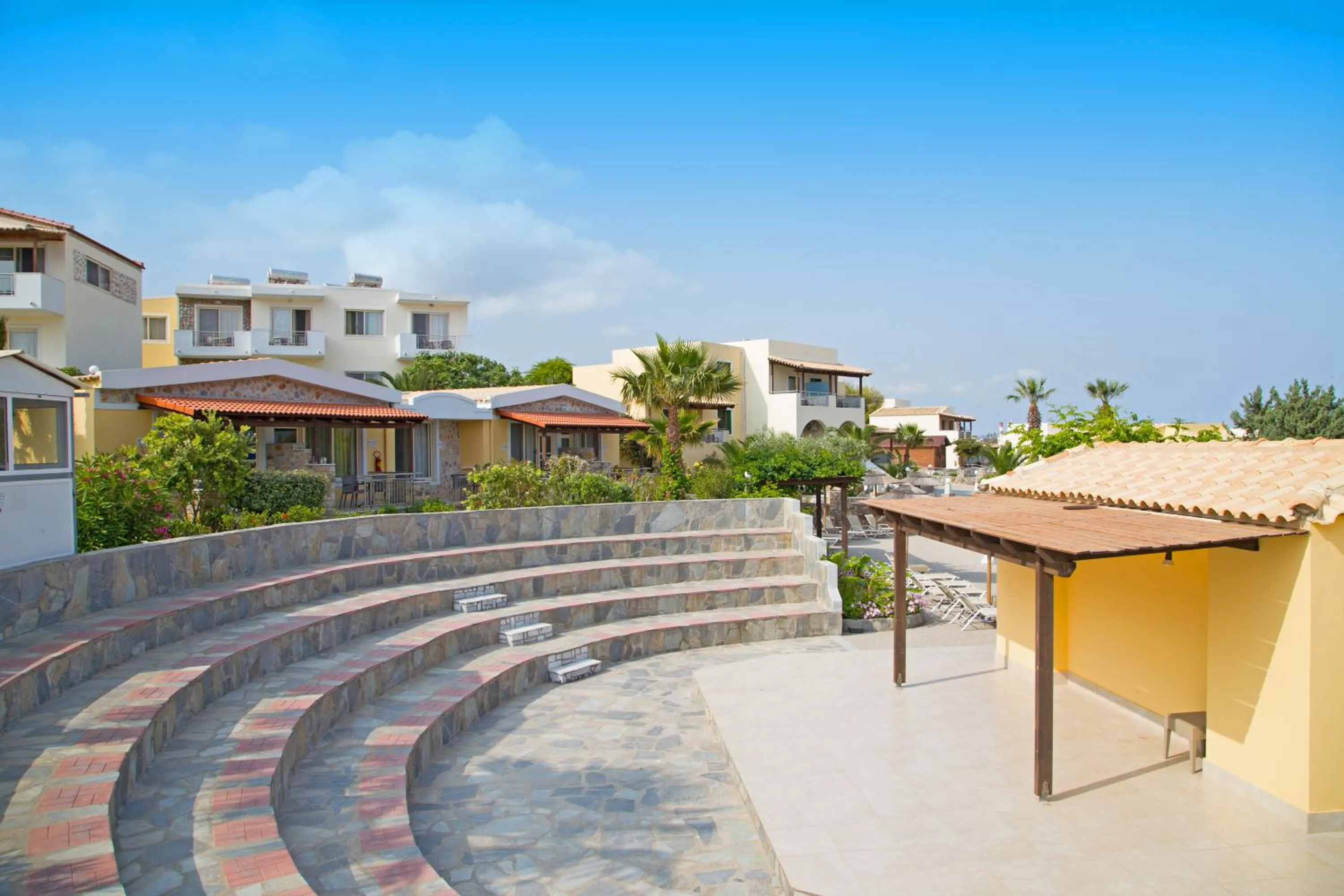 Entertainment in Kouros Palace Active Lifestyle Hotel