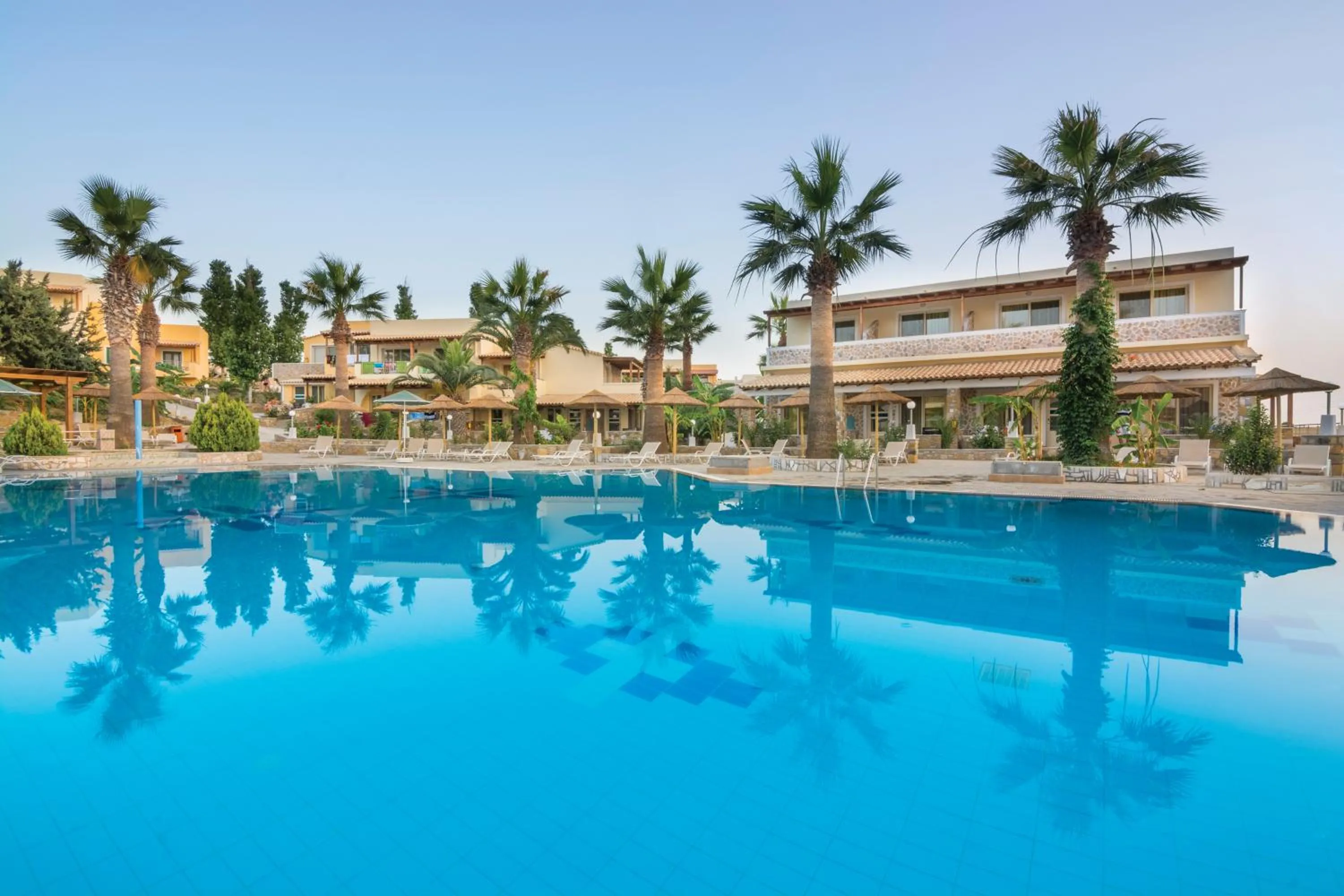 Kouros Palace Active Lifestyle Hotel