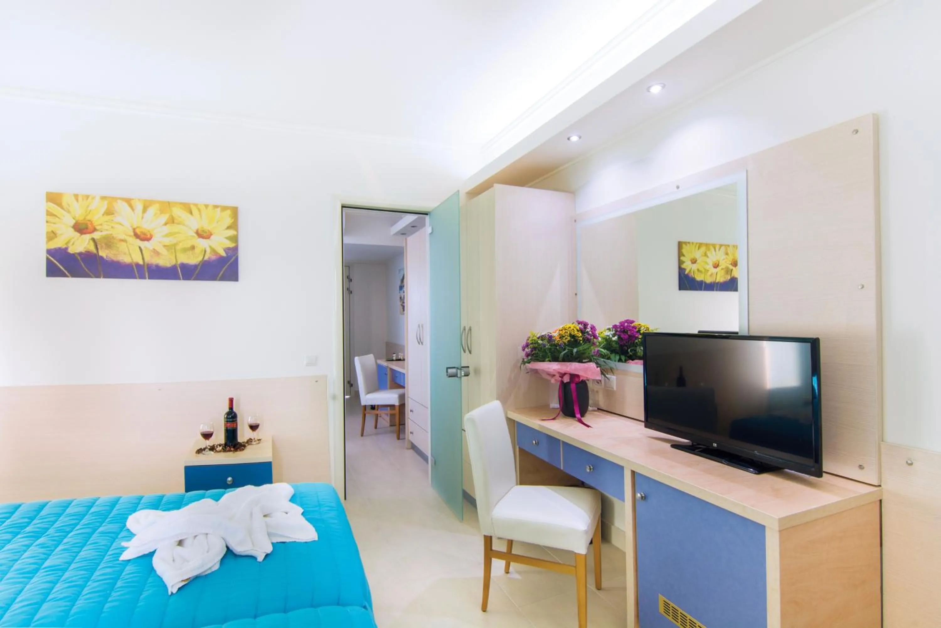 Kouros Palace Active Lifestyle Hotel