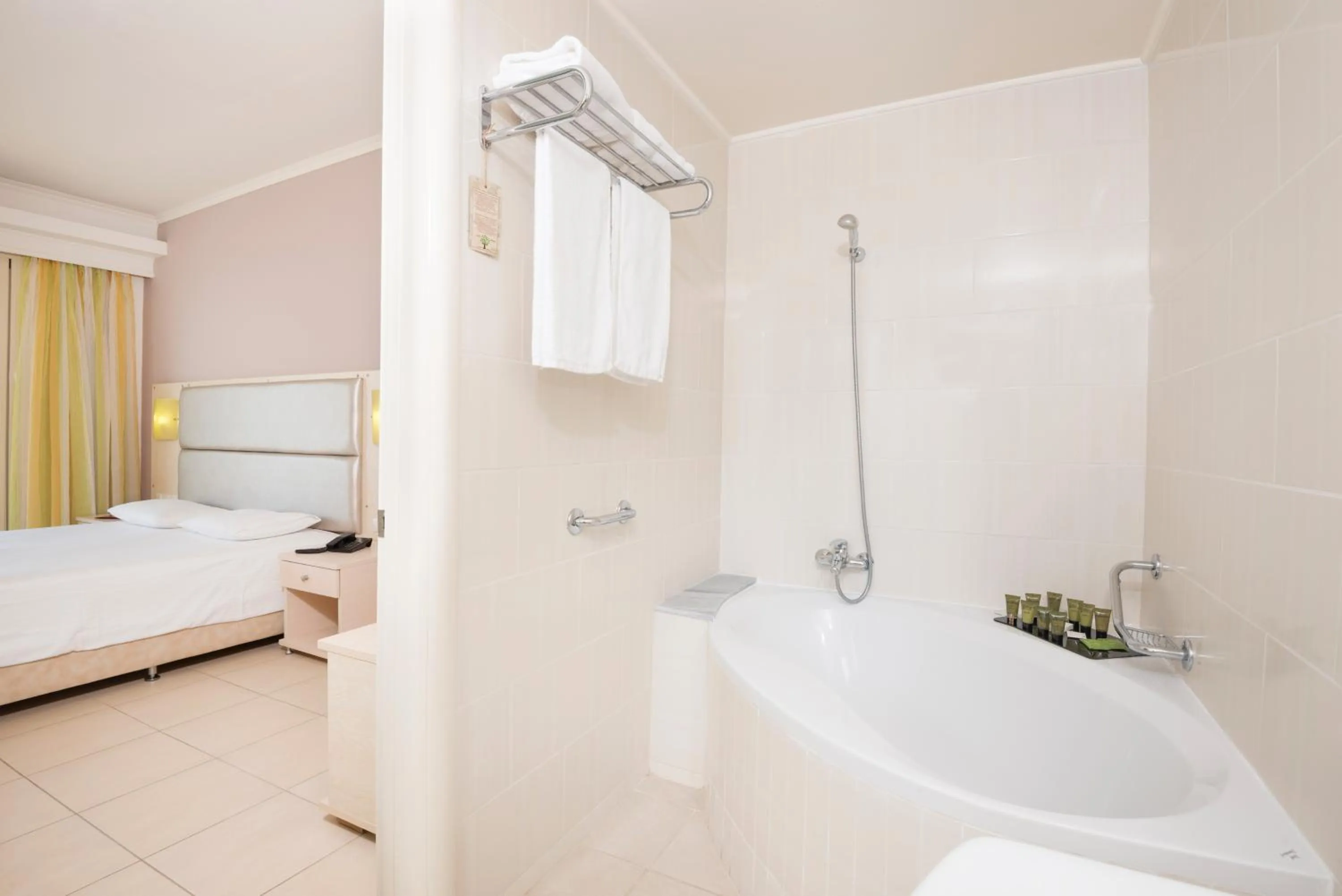 Kouros Palace Active Lifestyle Hotel